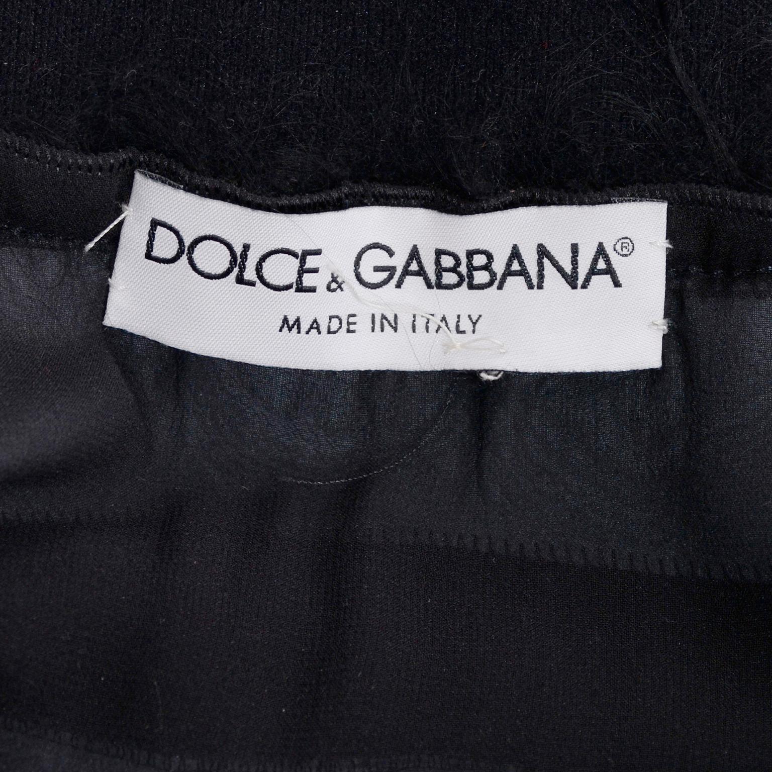 1999 F/W Runway Dolce & Gabbana Black Mongolian Lambs Fur & Silk Long Skirt For Sale 3