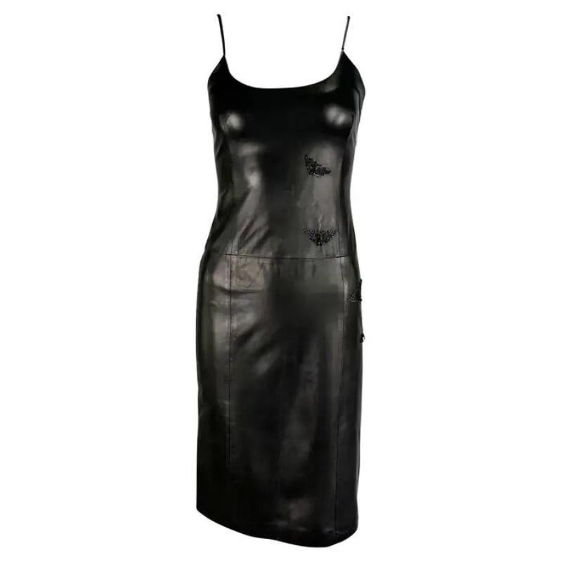 1999 Donatella Versace for Gianni Versace, Donatella Versace Mini Dress in pelle nera con perline e farfalle in vendita