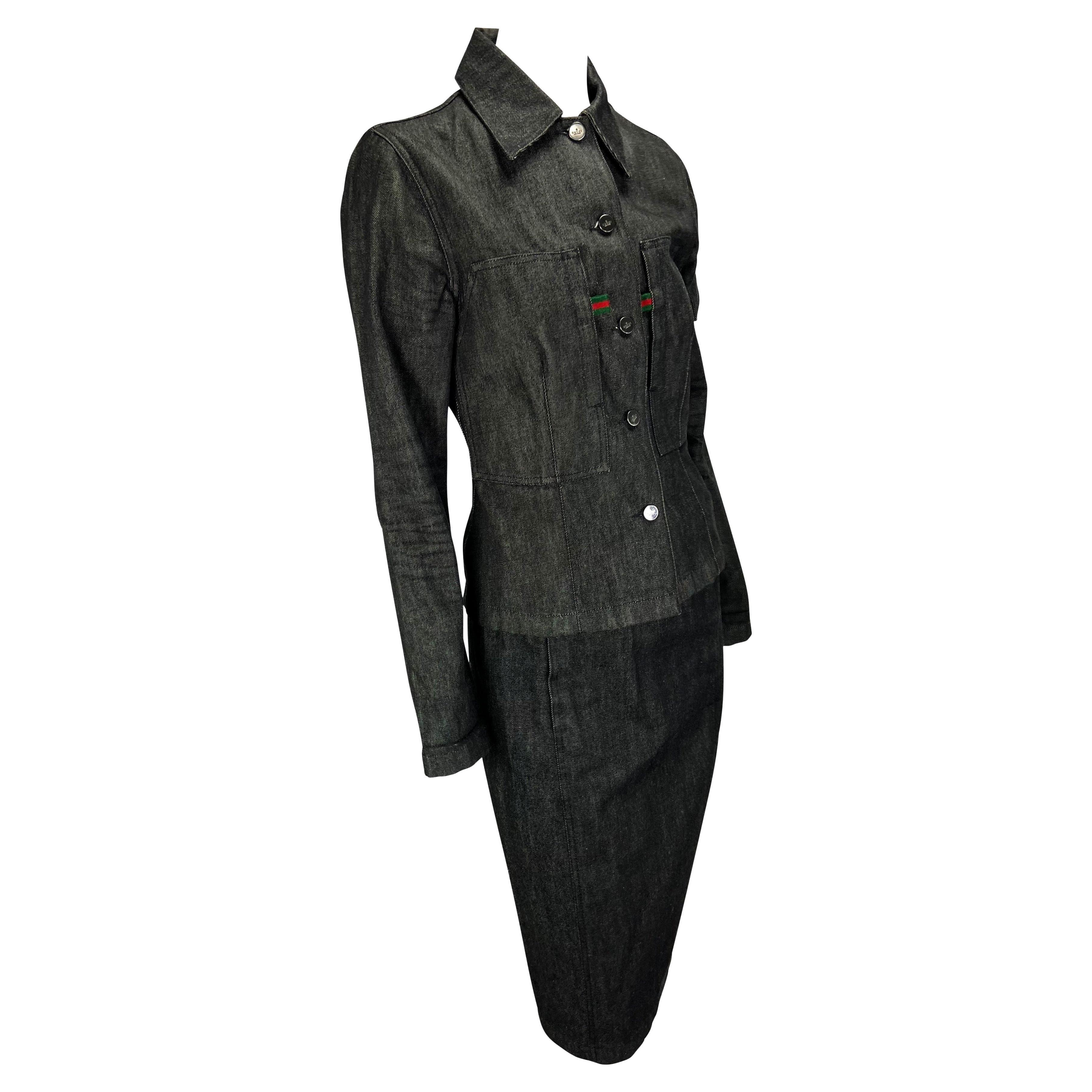1999 Gucci by Tom Ford Ensemble jupe et veste en denim noir avec bordures en toile Pour femmes en vente
