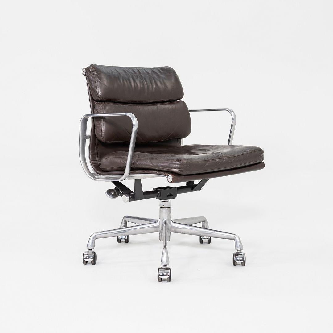 1999 Herman Miller Eames Soft Pad Management Desk Chair in Brown Leather For Sale 2