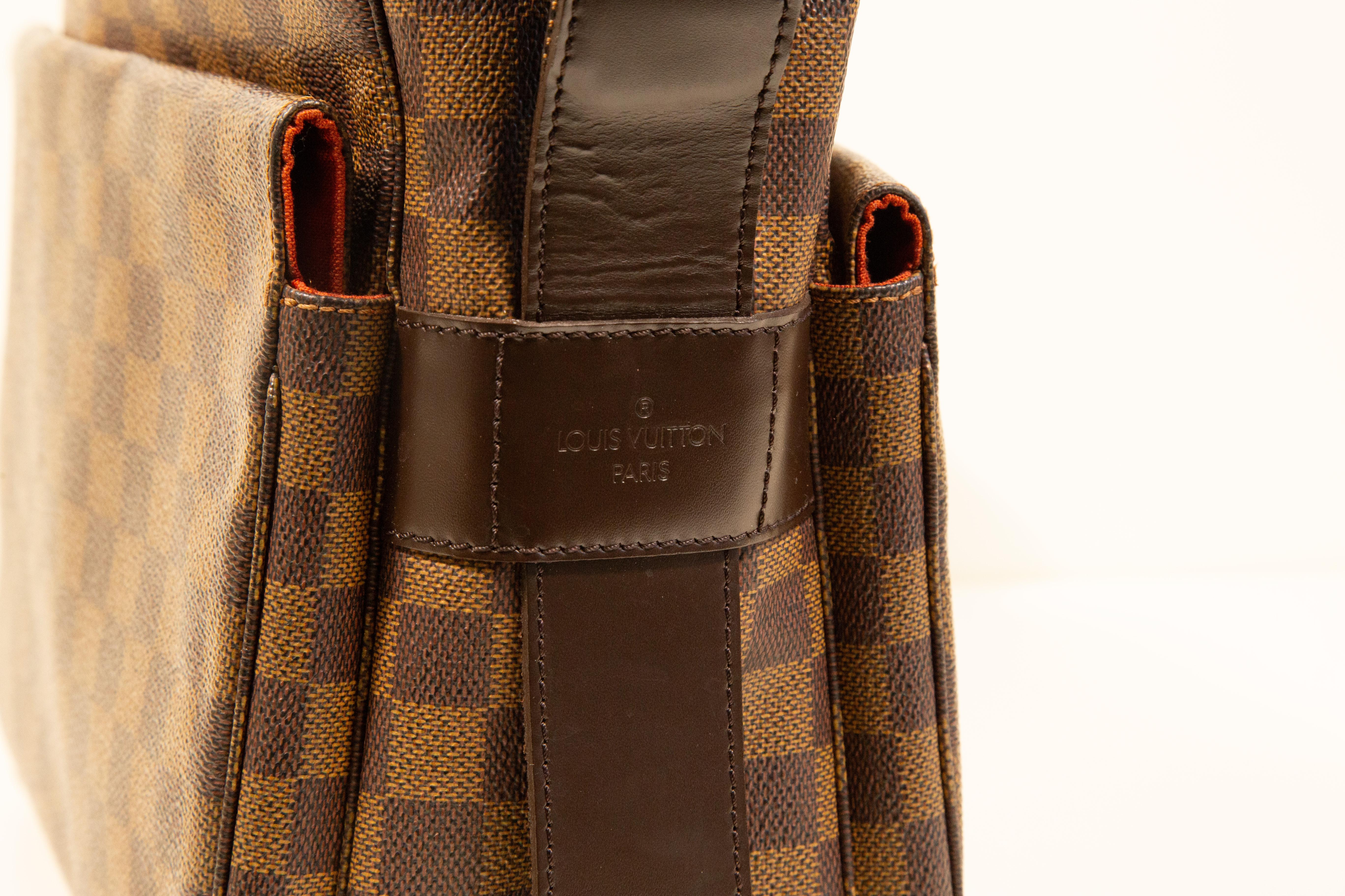 1999 Louis Vuitton Naviglio Camera Shoulder Bag in Damier Ebene Coated Canvas For Sale 1