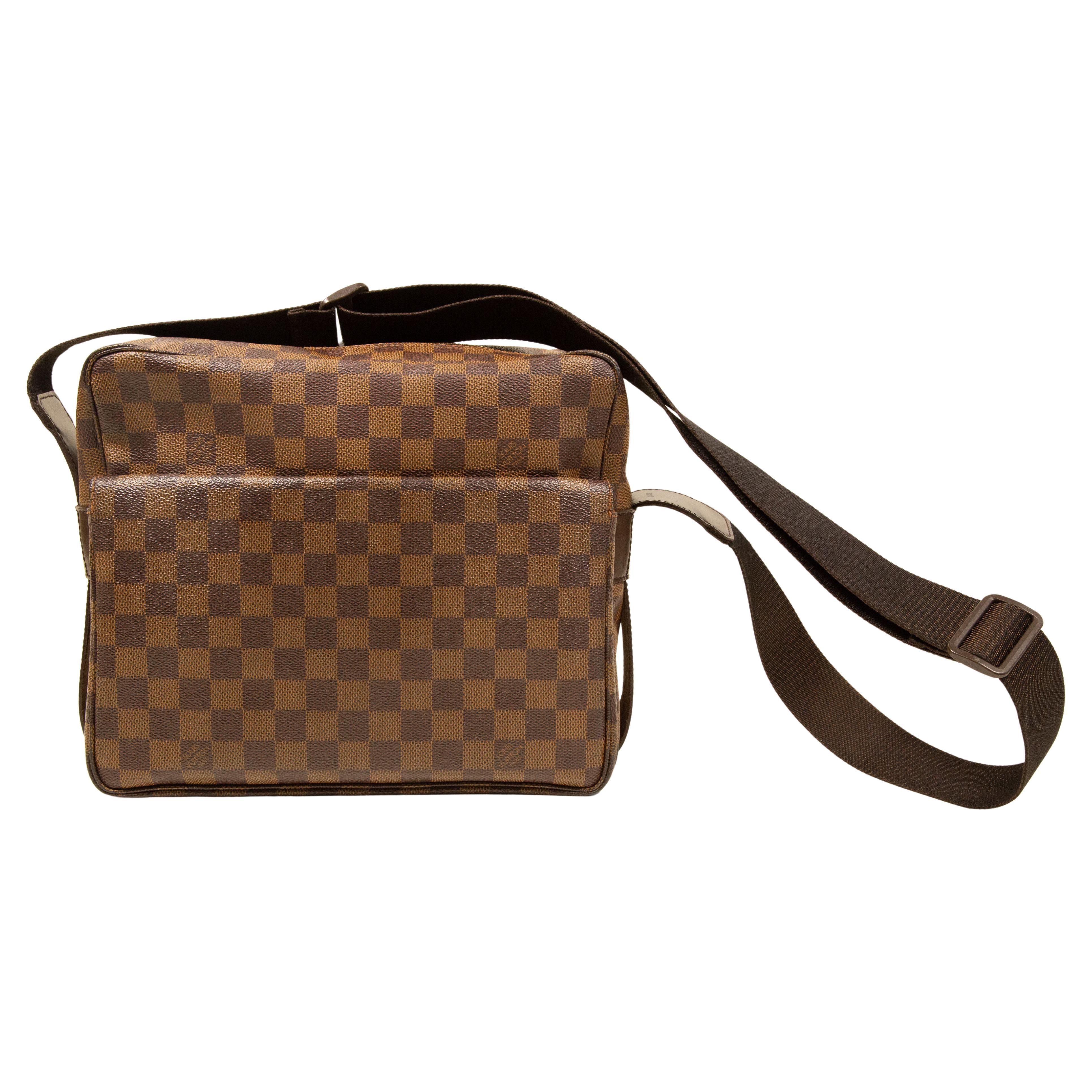 1999 Louis Vuitton Naviglio Camera Shoulder Bag in Damier Ebene Coated Canvas For Sale