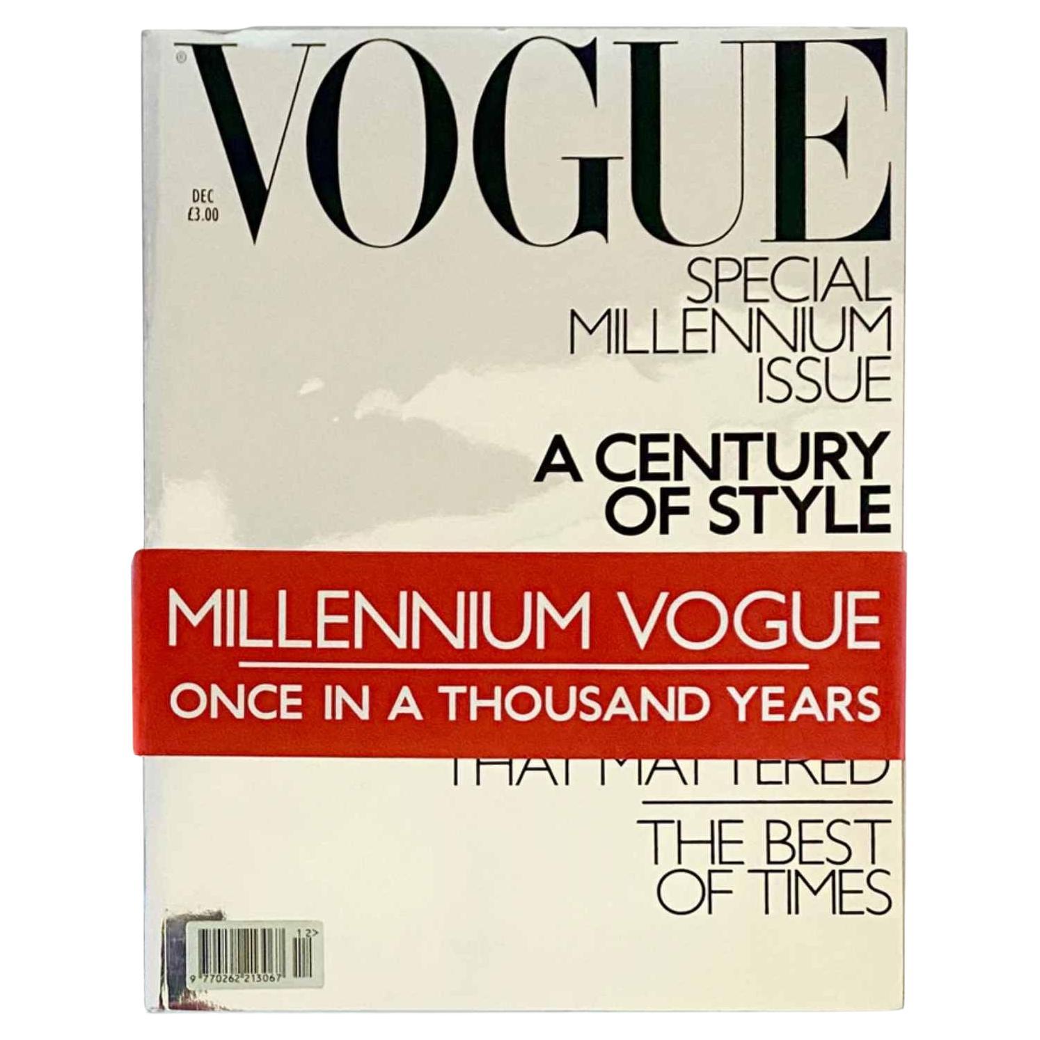 Vogue du millénaire 1999, couverture argentée spéciale  en vente