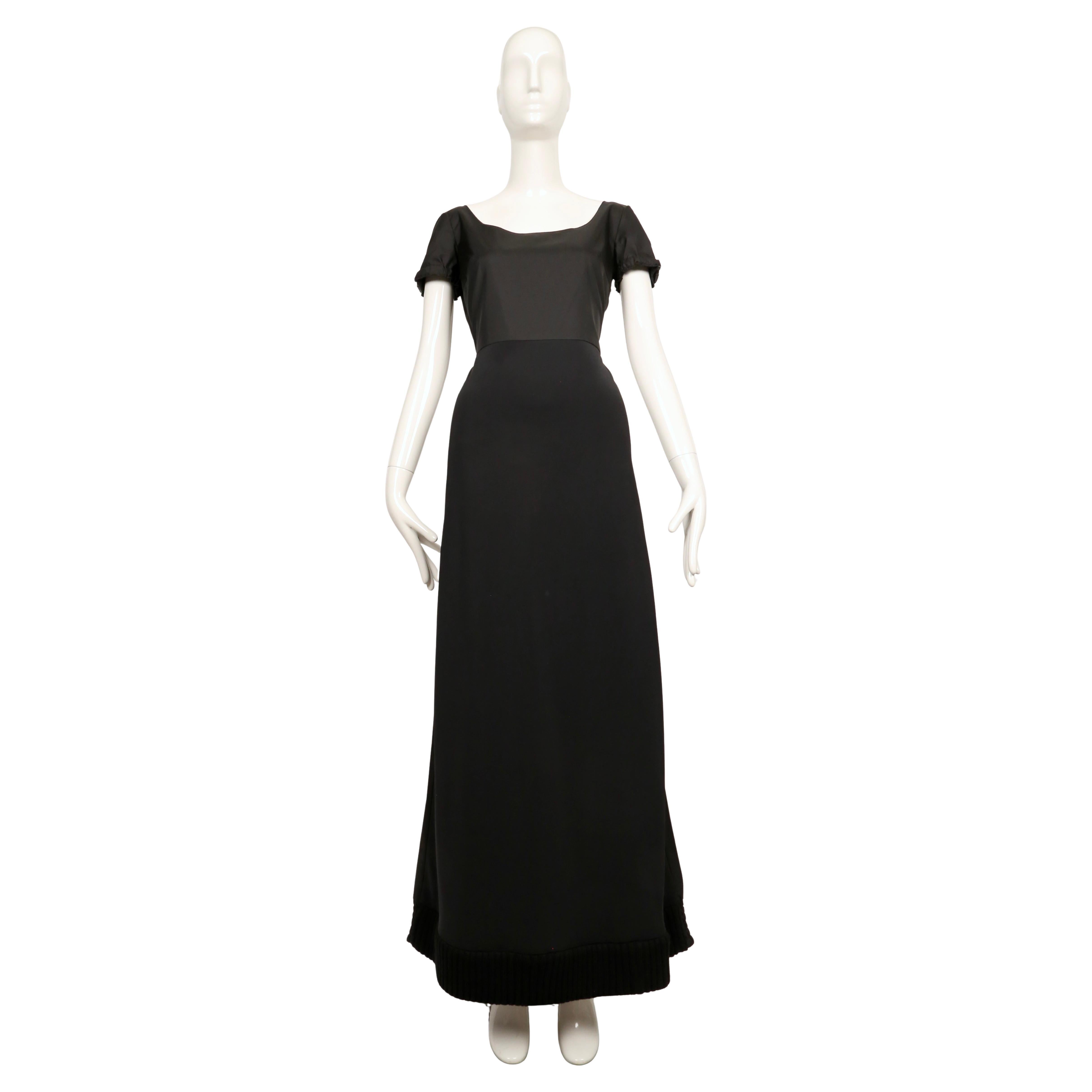 ワンピース Miu Miu 1999 Cotton dress 40 1999 MIU MIU black nylon and scuba RUNWAY gown For Sale at 1stDibs