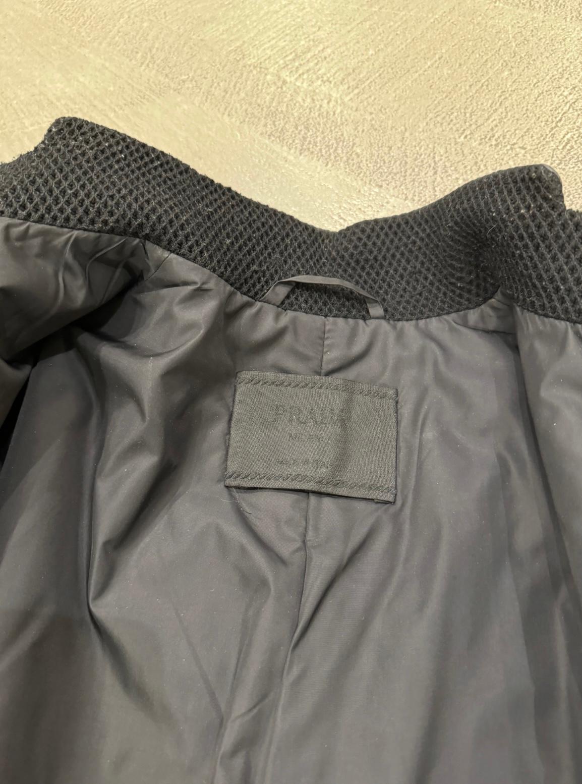 1999 Prada, cappotto in lana con tasche cargo tecniche e cintura in vendita 2