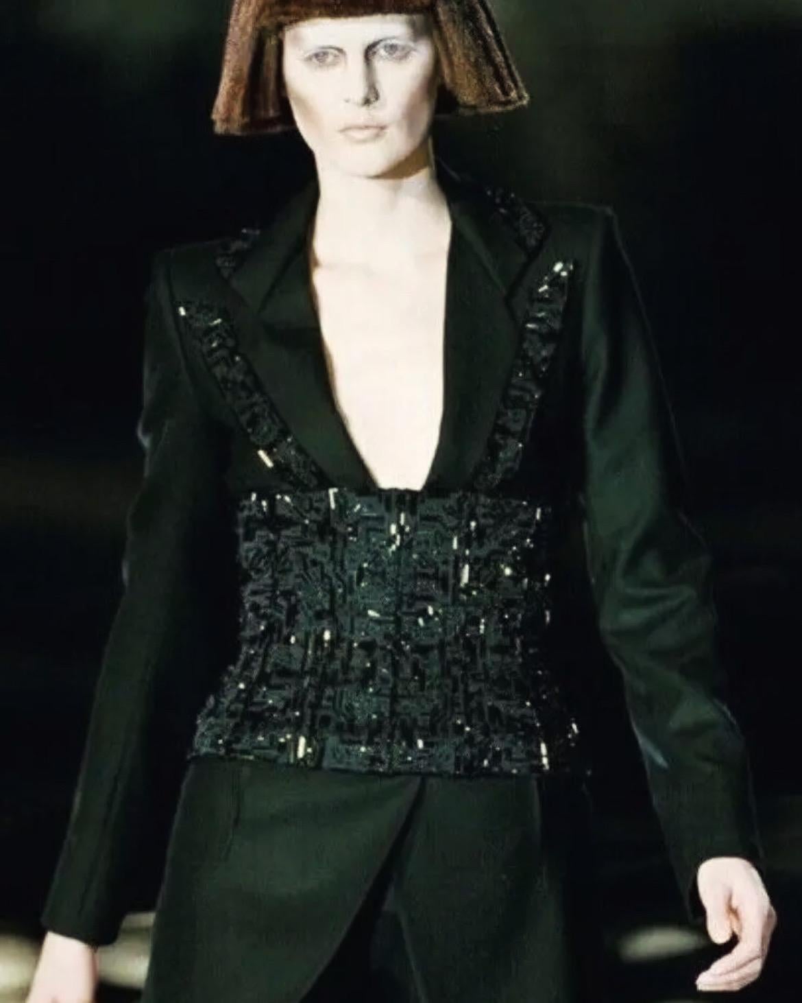 Rare Alexander McQueen for Givenchy Couture 
Embellished runway corset.
Circa 1999
FR size 38 - US 6
Excellent condition
Made in France

A suit from the same collection was recently worn by Zendaya