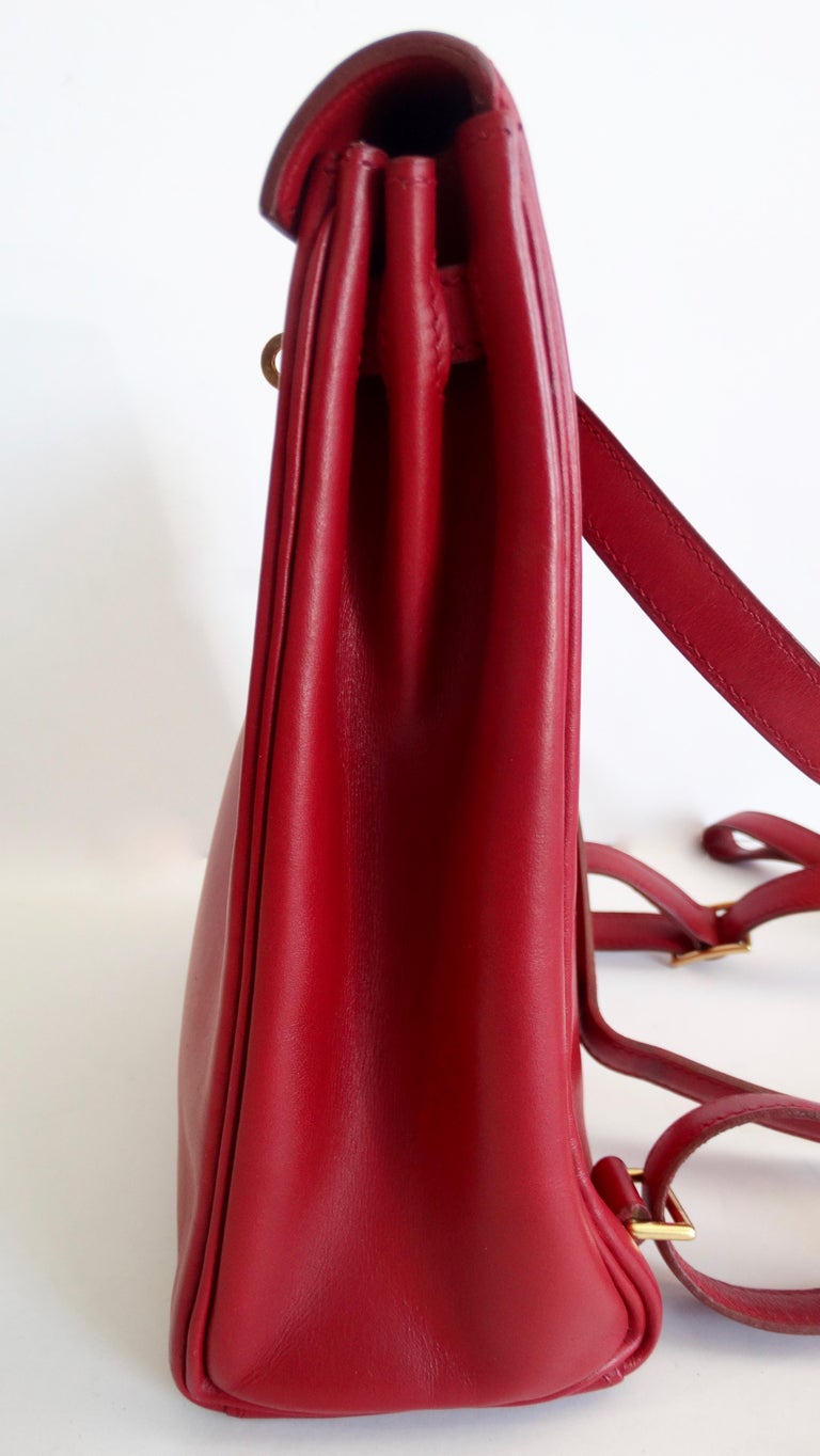 Rare Hermés Red Gulliver Kelly Ado, handcrafted by the artisans of Hermes into an iconic 20cm Kelly from 1999. Hermes 