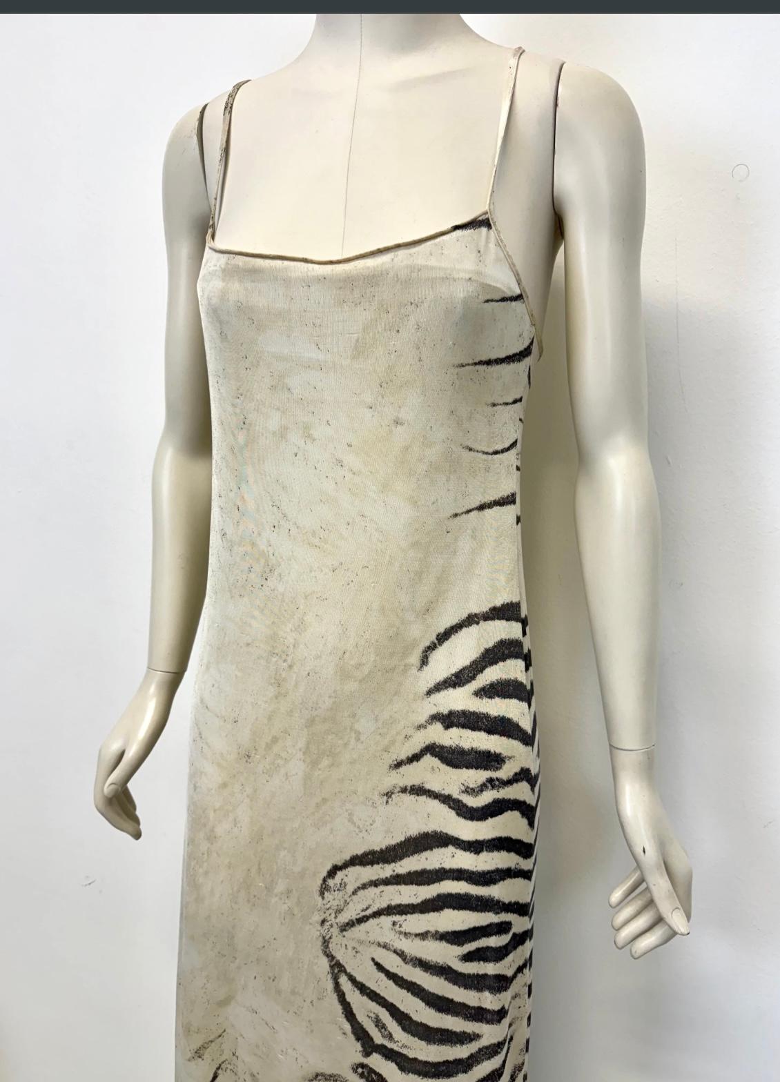 1999 Roberto Cavalli Maxikleid in Zebra-Optik im Zustand „Hervorragend“ im Angebot in Milano, Lombardia