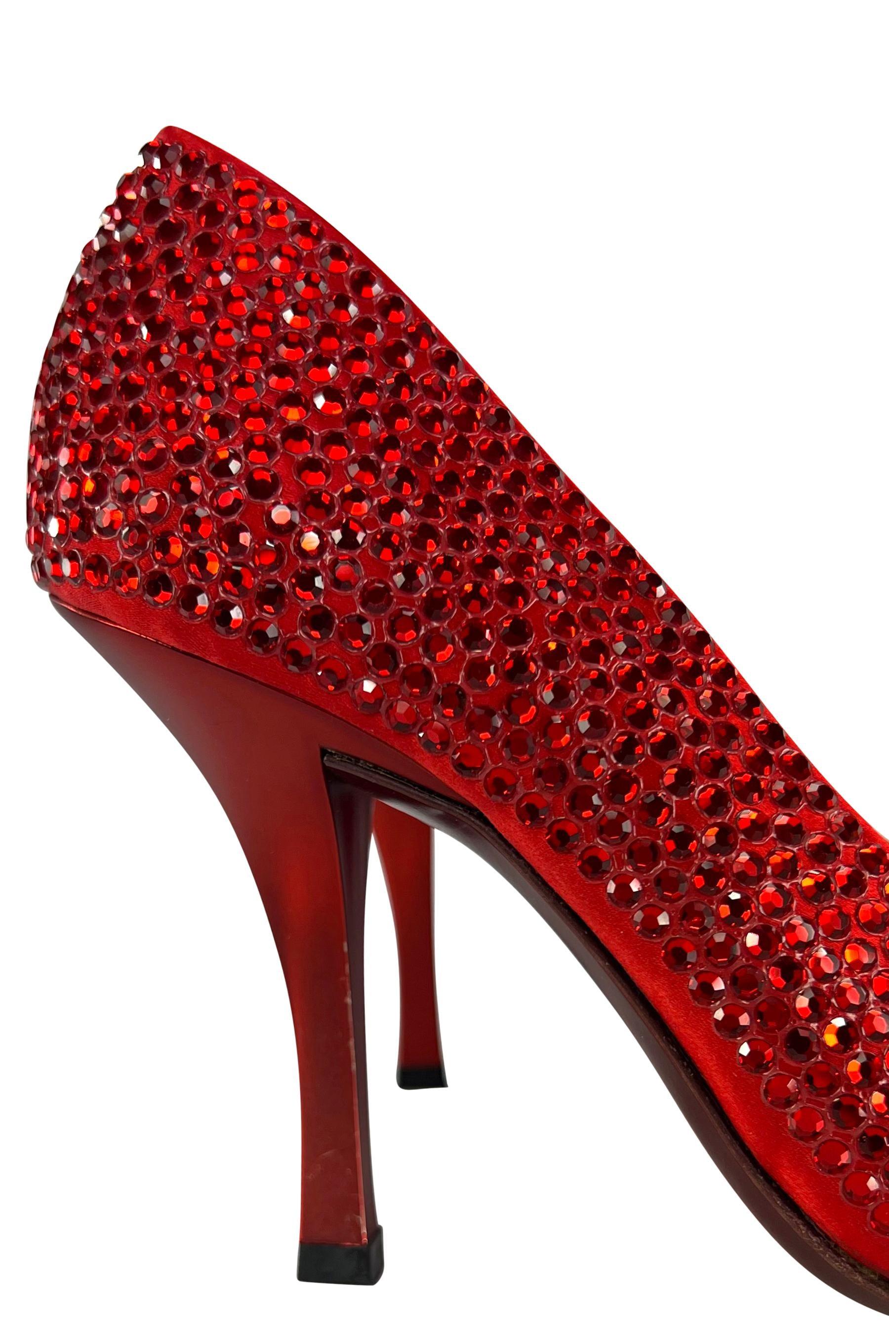 1999 Salvatore Ferragamo Limited Edition Marilyn Monroe Red Swarovski Heels 6B For Sale 4