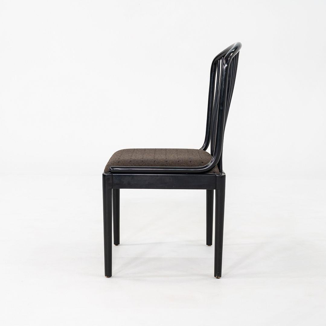 Moderne 1999 Ensemble de huit chaises de salle à manger sans accoudoirs Davis Allen Exeter avec provenance en vente
