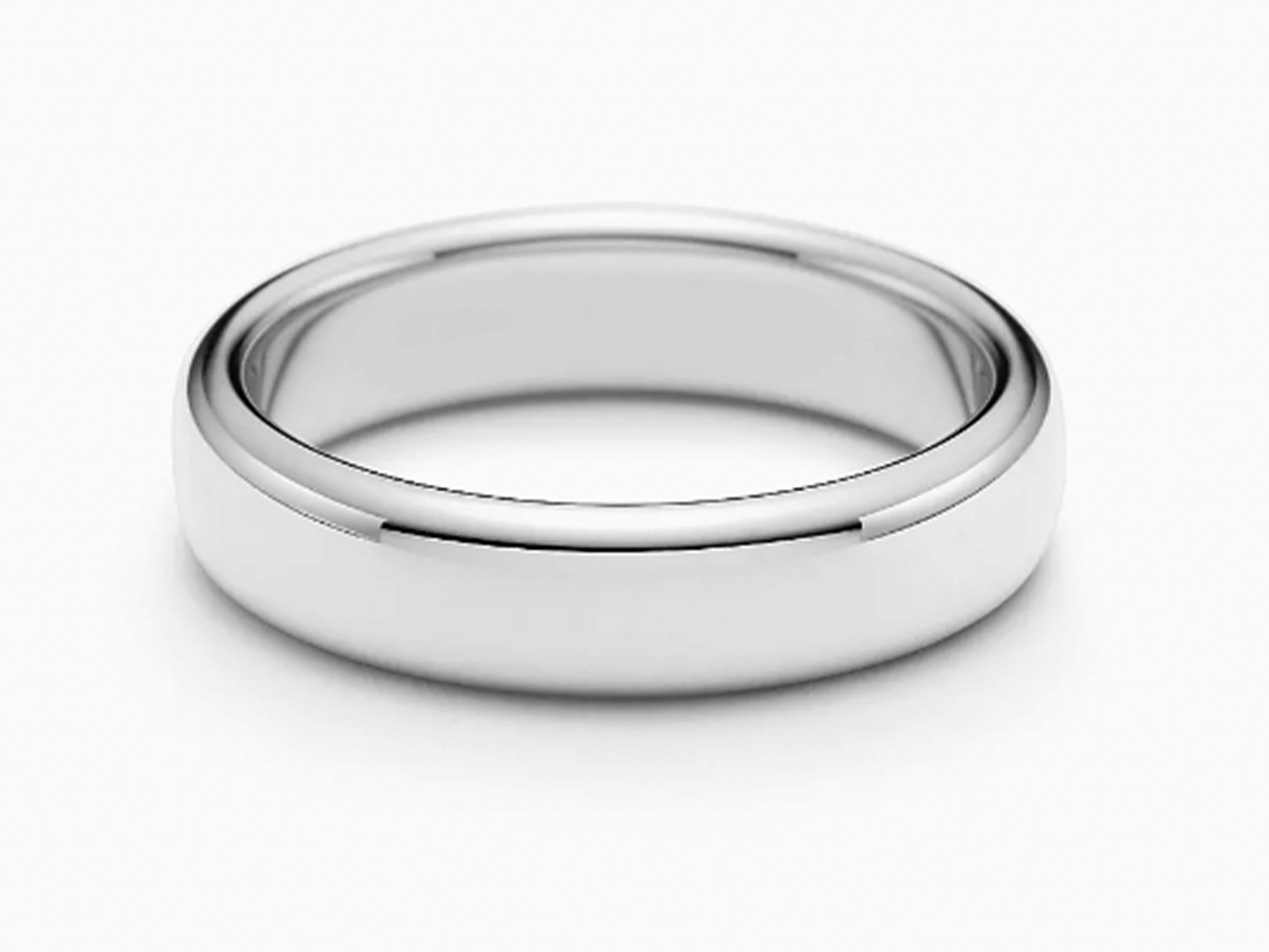 Item Specifications:

Brand: Tiffany & Co.

Model: Tiffany Forever Wedding Band Ring

Metal: Platinum 950

Ring Width: 4.5 mm

Ring Size: 11.25

Total Weight: 10 Grams

Stamped: 