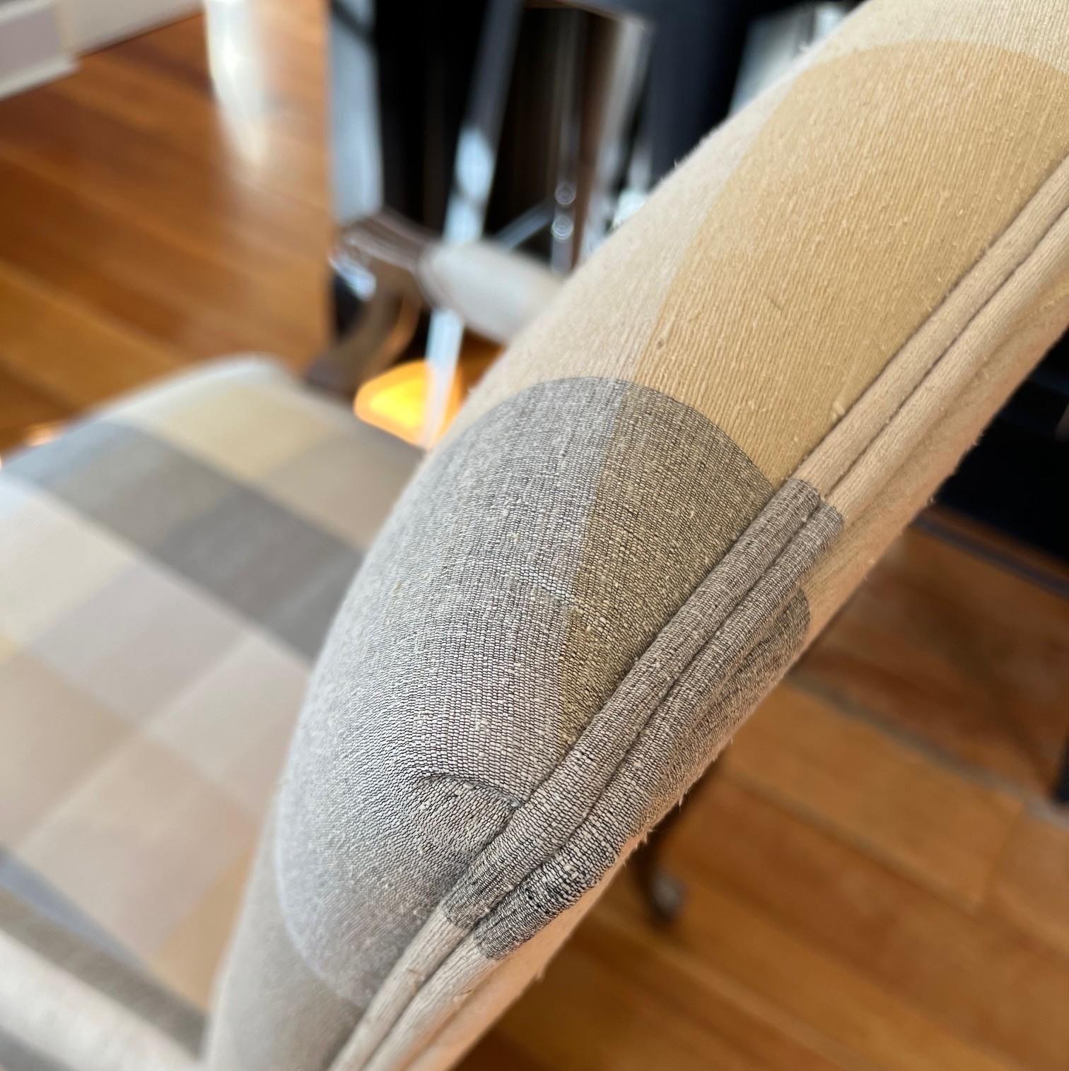 1999 Vanguard Furniture Armchair with Carved Details and Plaid Upholstery In Good Condition For Sale In Morristown, NJ