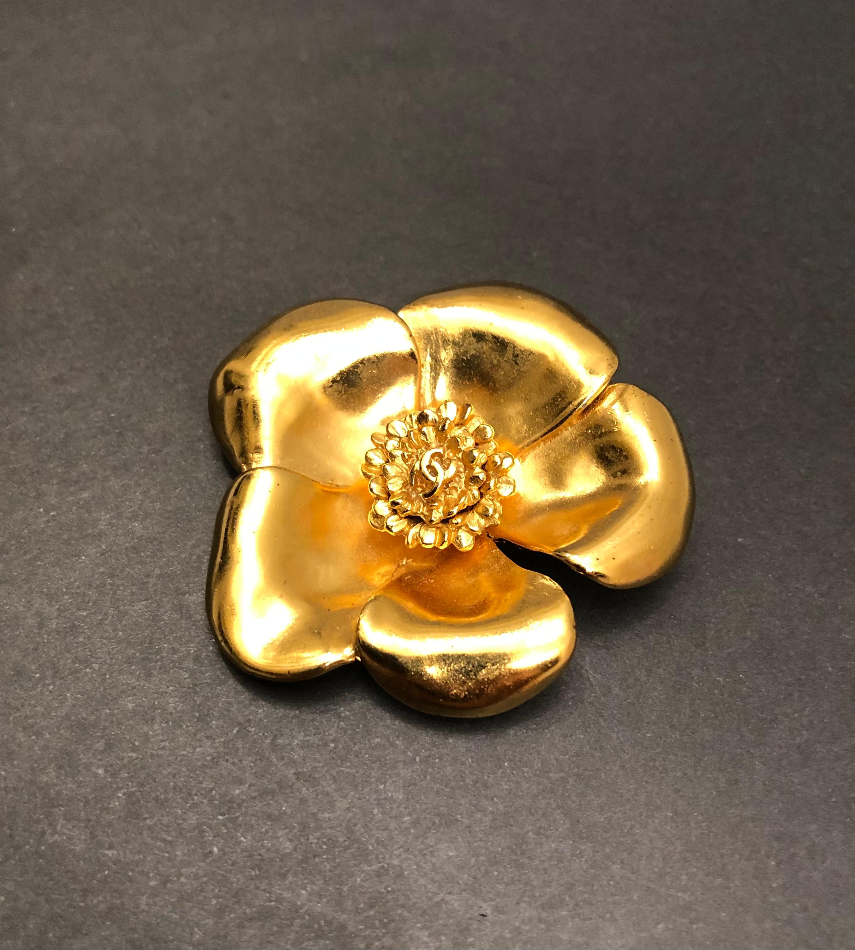 Women's or Men's 1999 Vintage CHANEL Gold Toned Camellia Brooch For Sale