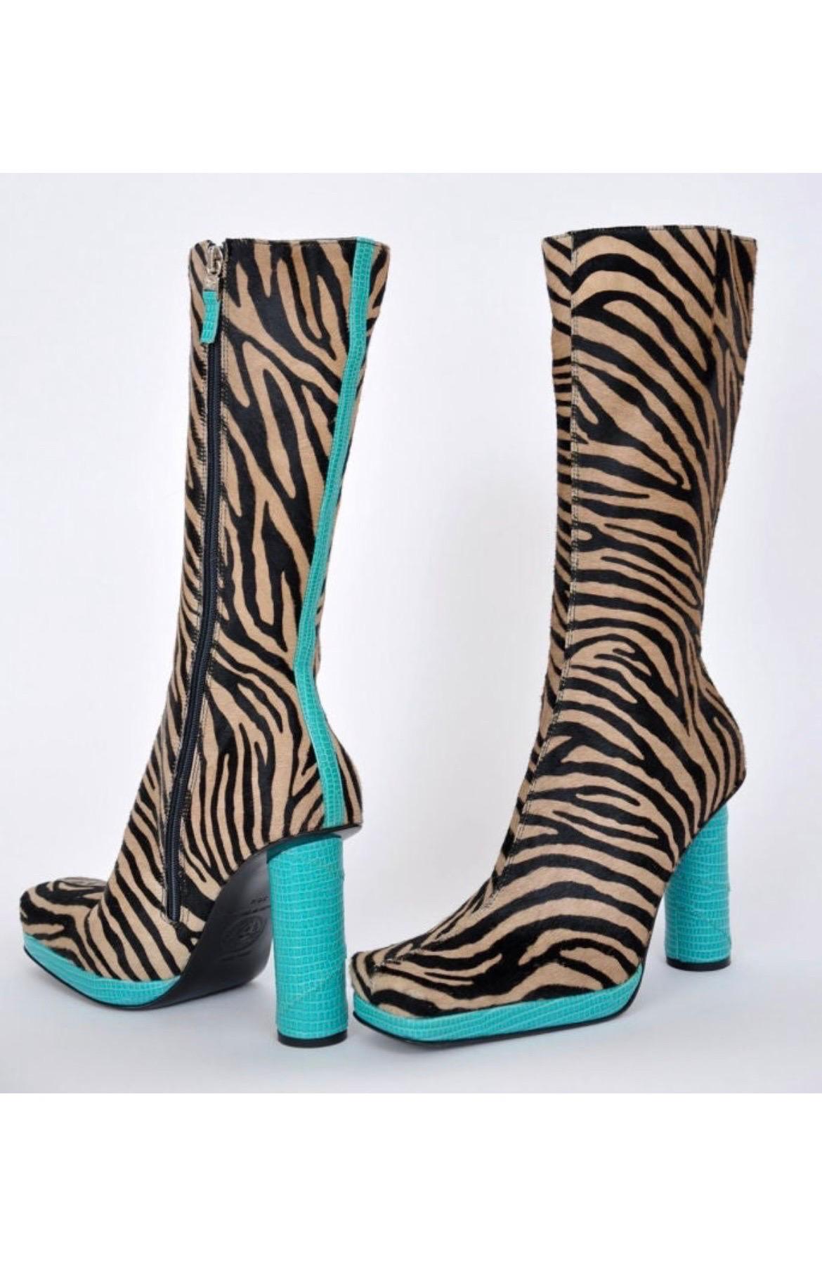 1999 Vintage Gianni Versace Runway Animal Print Fur and Lizard Boots 36.5 NWT en vente 1