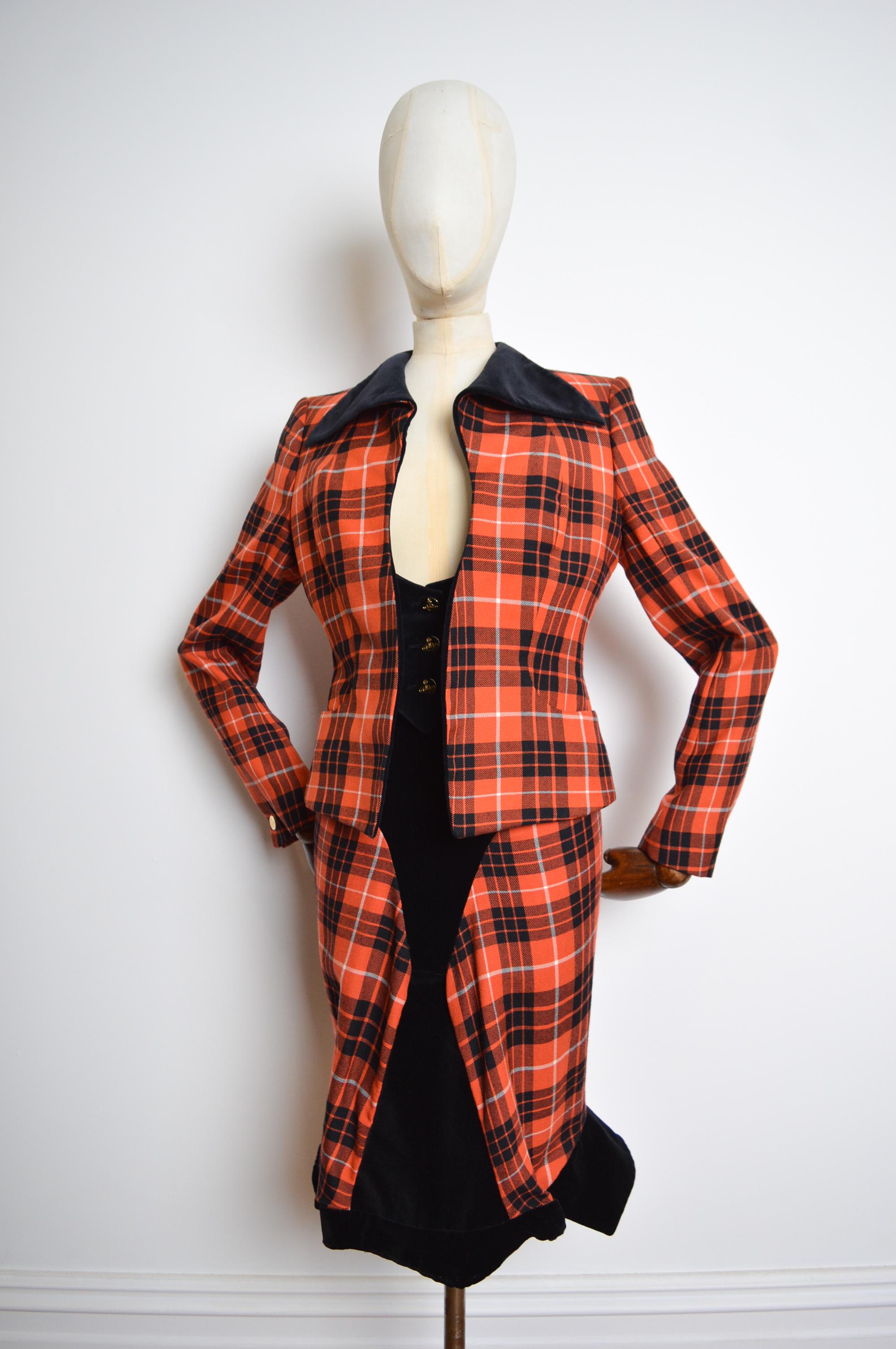 1999 Vivienne Westwood Couture Runway Wool Tartan Jacket & Skirt Suit For Sale 15