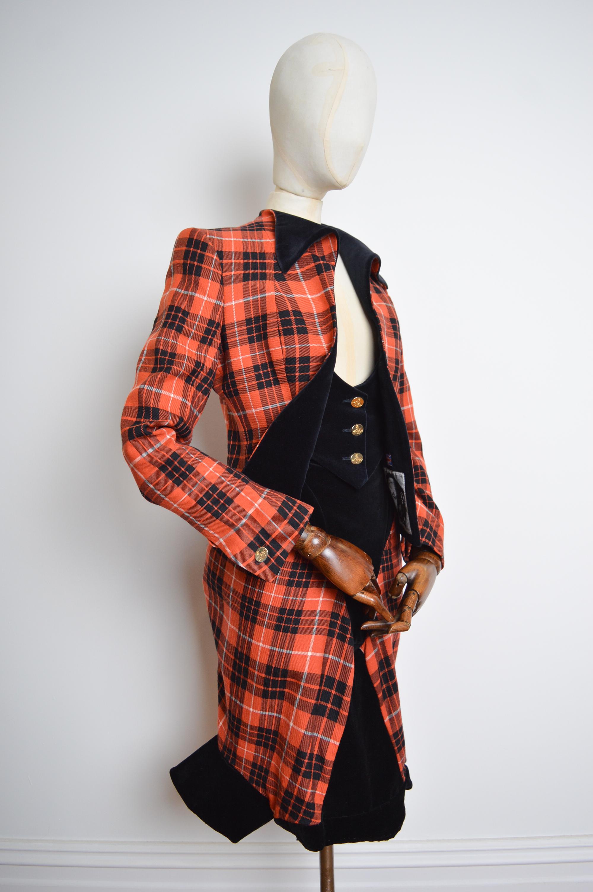 1999 Vivienne Westwood Couture Runway Wool Tartan Jacket & Skirt Suit For Sale 3