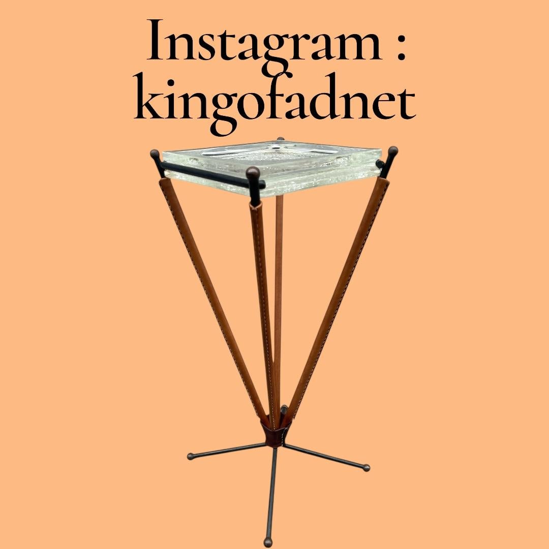 19(à's Genähter Beistelltisch oder Videopoche von Jacques Adnet im Zustand „Gut“ im Angebot in Bois-Colombes, FR