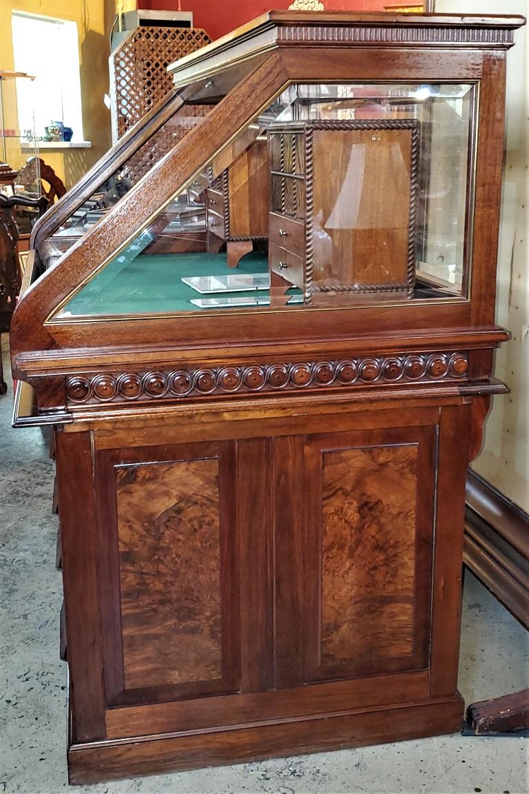 Noce Scrivania americana Cutler & Sons Model 1 Roll Top del XIX secolo in vendita