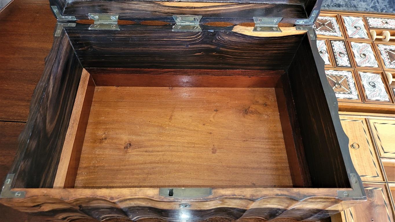 19C Anglo Ceylonese Sewing Box of Museum Quality In Good Condition For Sale In Dallas, TX