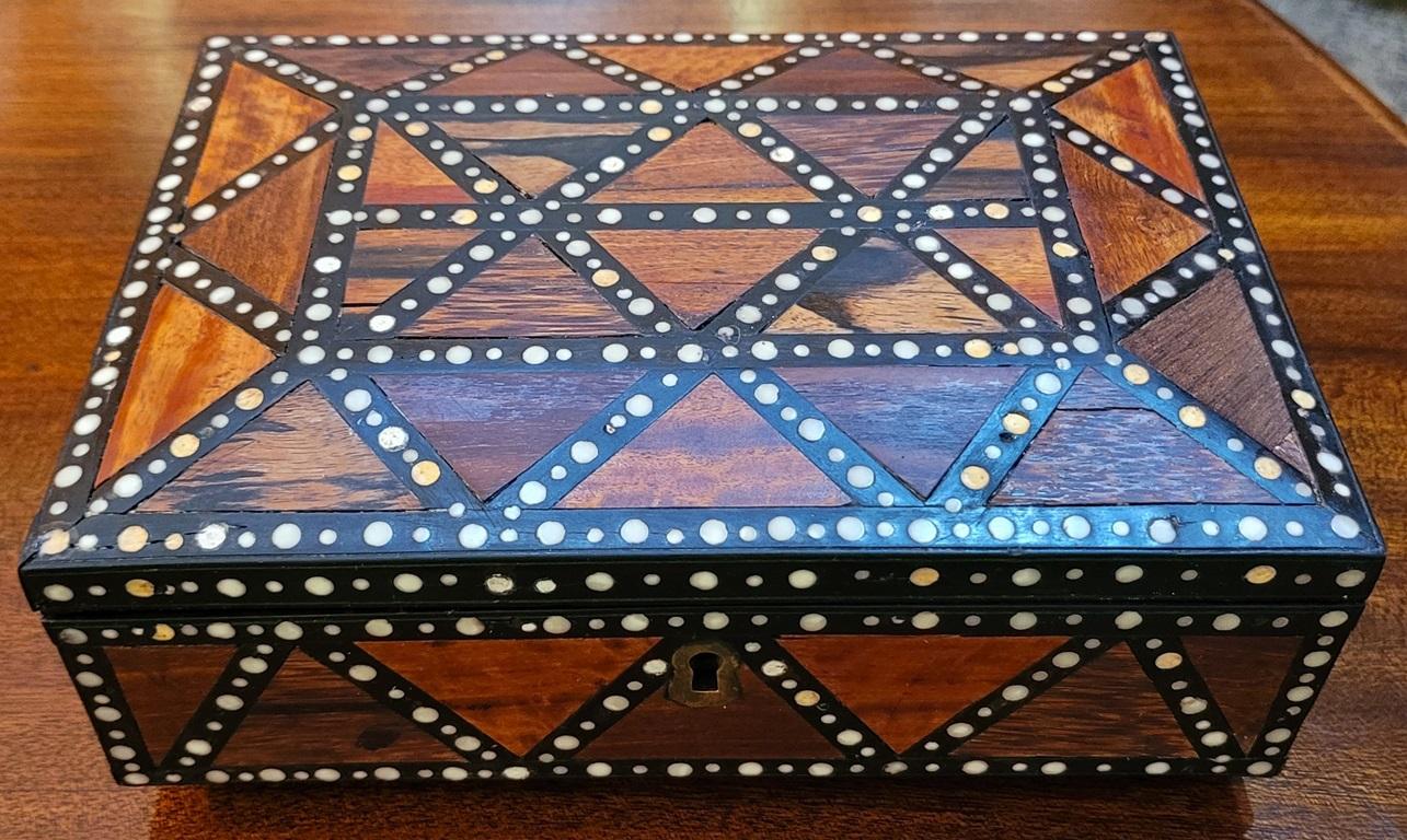 19C Anglo Ceylonese Specimen Wood Trinket Box For Sale 5