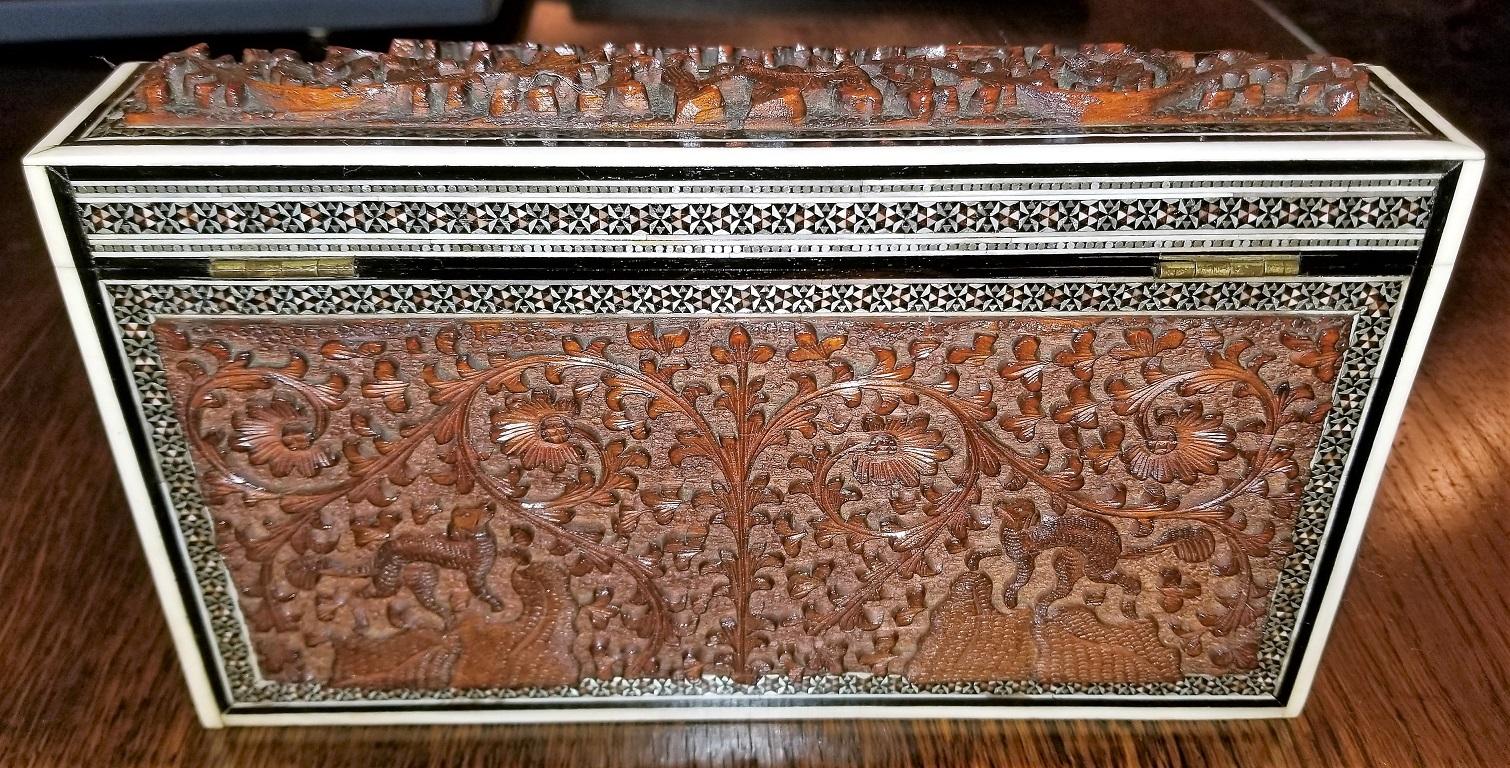 19th Century Anglo-Indian Carved Padouk and Sadeli Stationary Box In Good Condition In Dallas, TX