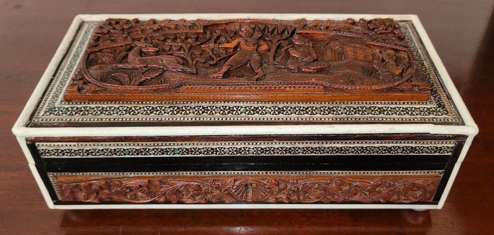 Anglo-Indian 19C Anglo Indian Carved Padouk Wood and Sadeli Mosaic Box For Sale