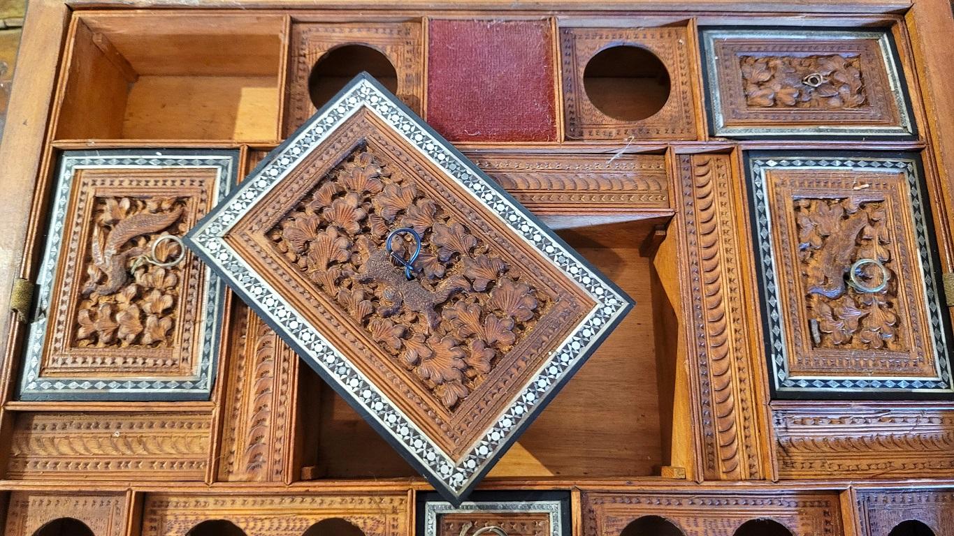 19C Anglo Indian Highly Carved Padouk Wood with Sadeli Mosaic Inlay Sewing Box For Sale 6