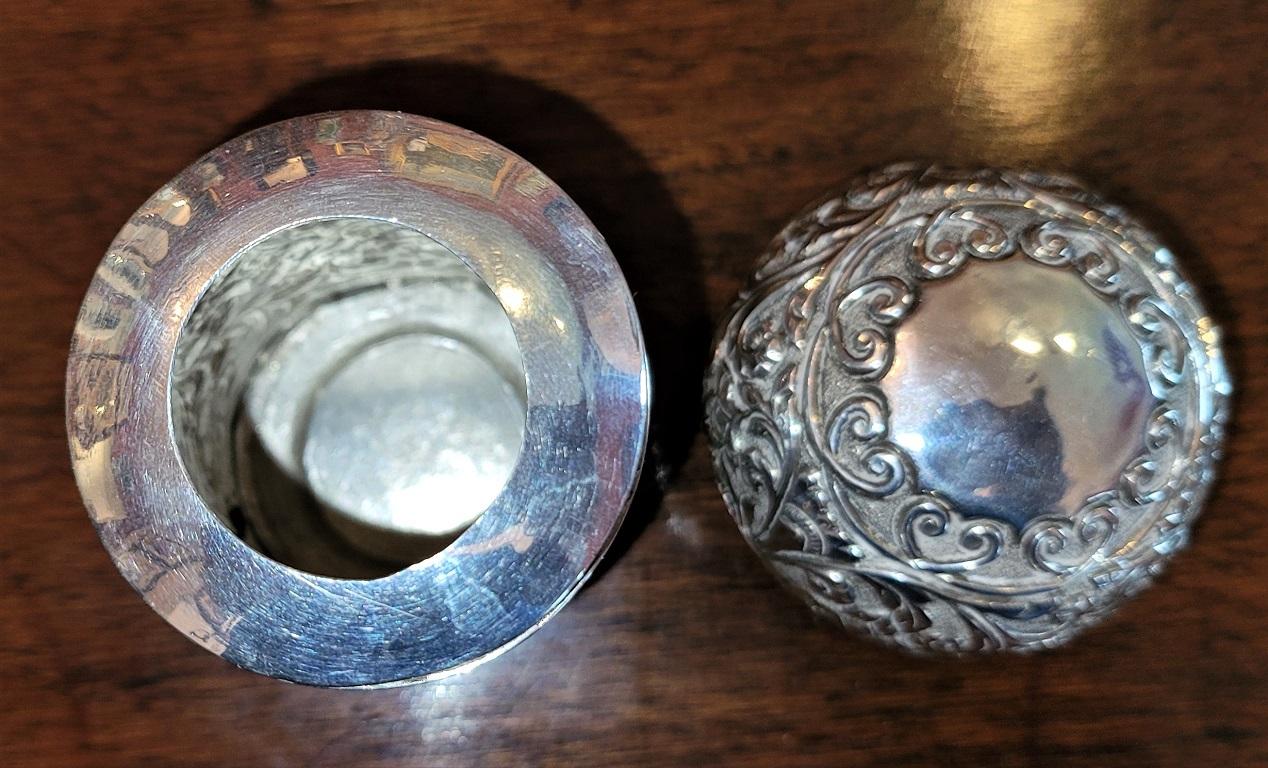 19C Anglo Indian solid silver perfume bottle case.

Lovely 19th century Anglo-Indian solid silver perfume bottle case with profuse repousse work.

Not hallmarked because it was made in Colonial India, but solid silver and beautifully