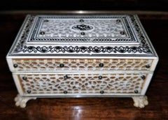 19th Century Anglo Indian Vizagapatam Miniature Shell and Faux Ivory Ring Box