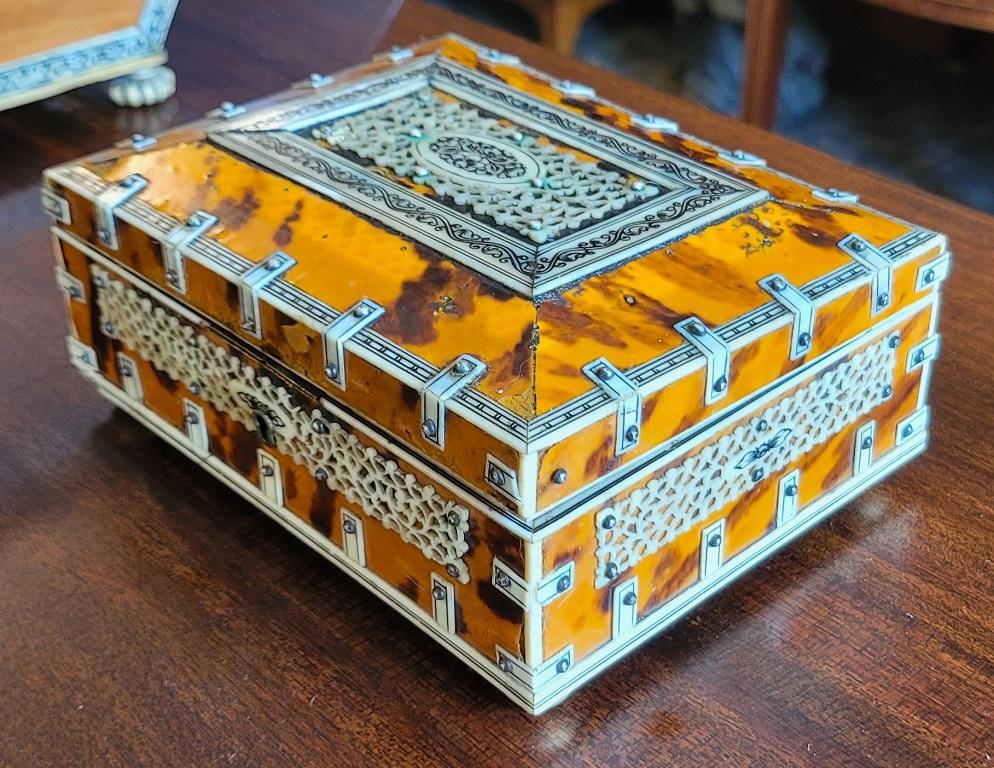 Hand-Crafted 19C Anglo Indian Vizagapatam Shell and Bone Trinket Box