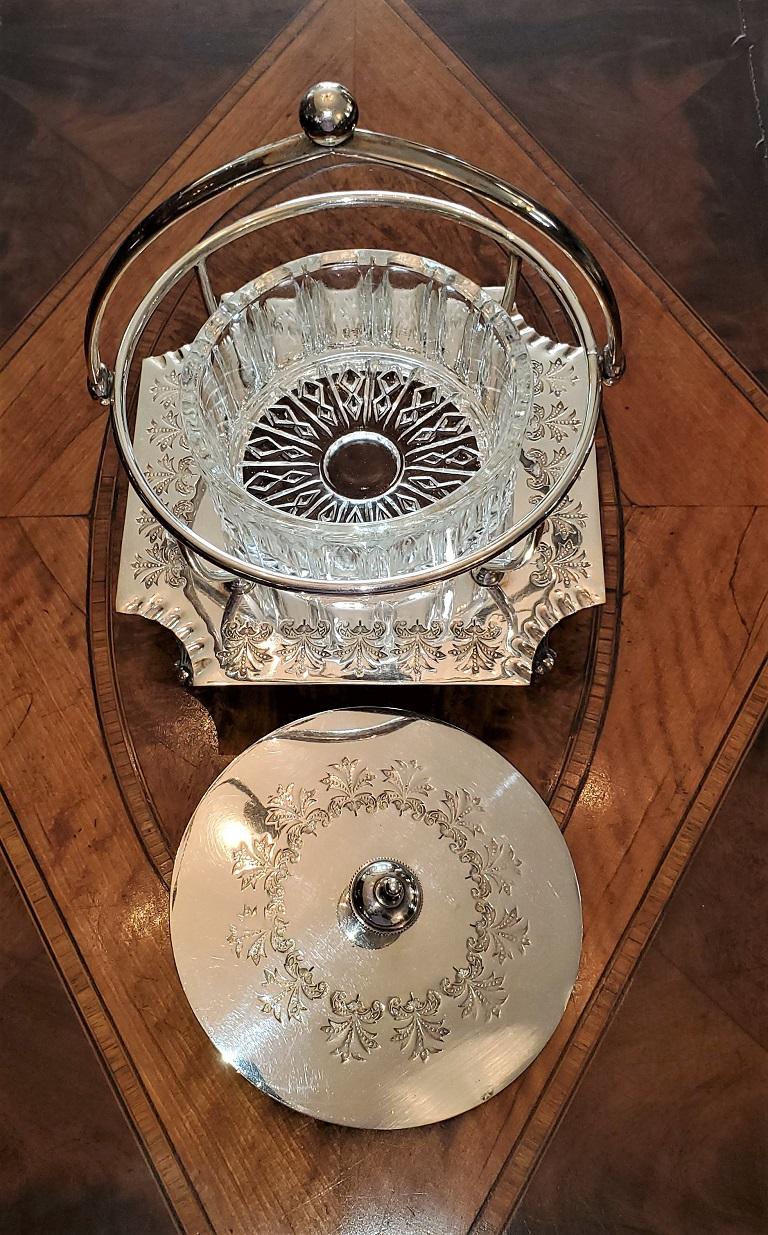 19th Century British Old Sheffield Plate Bon Dish with Crystal Bowl In Good Condition In Dallas, TX