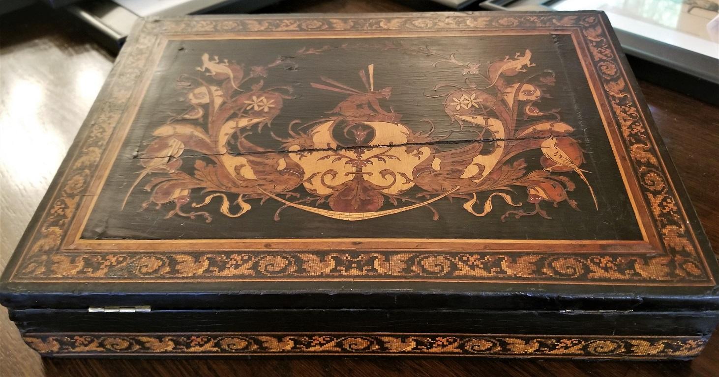 Marqueterie Bureau britannique Tunbridge Ware du 19ème siècle en porcelaine en vente