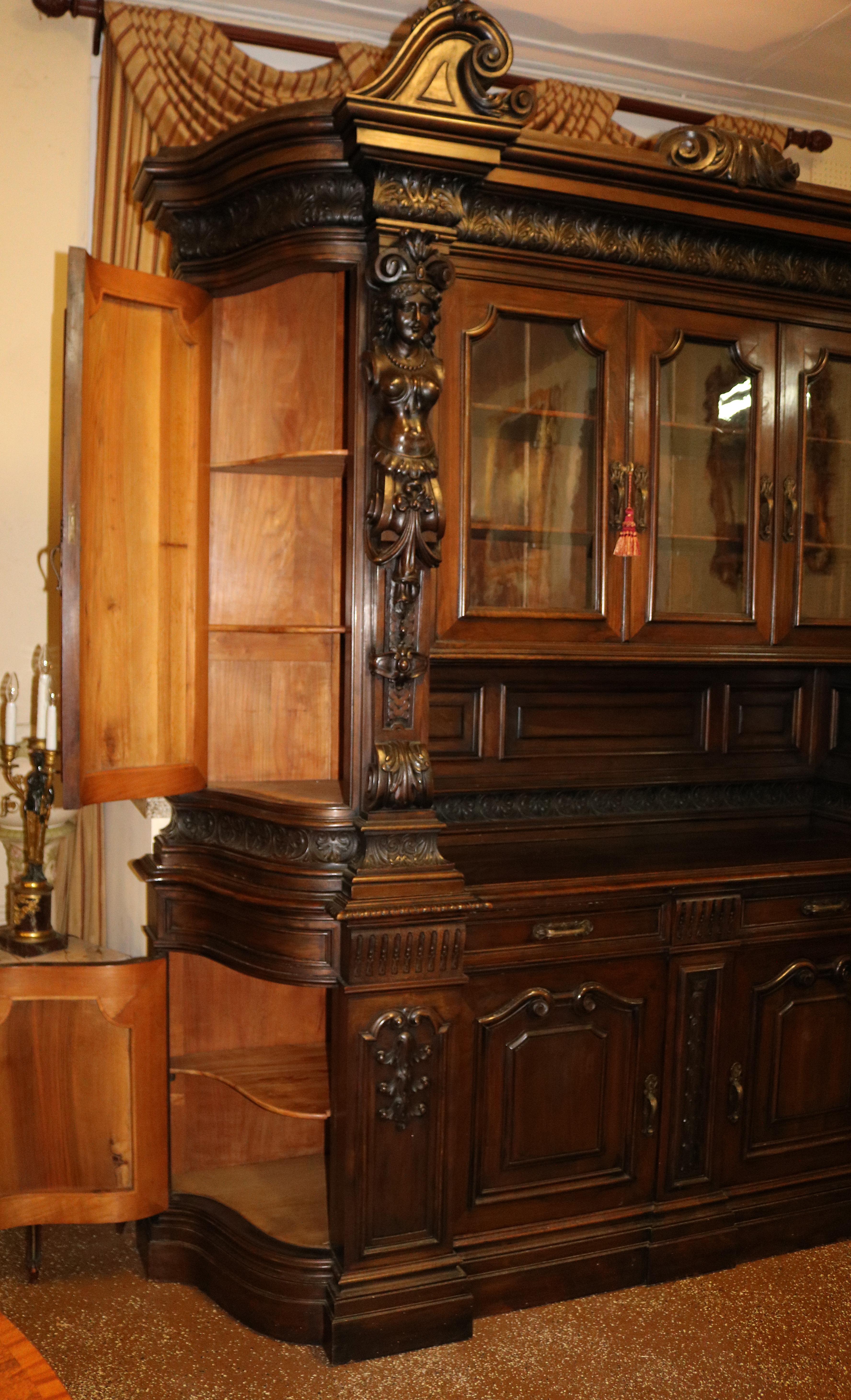 19C Century Italian Walnut Figural Renaissance Revival Buffet Sideboard Cabinet 5