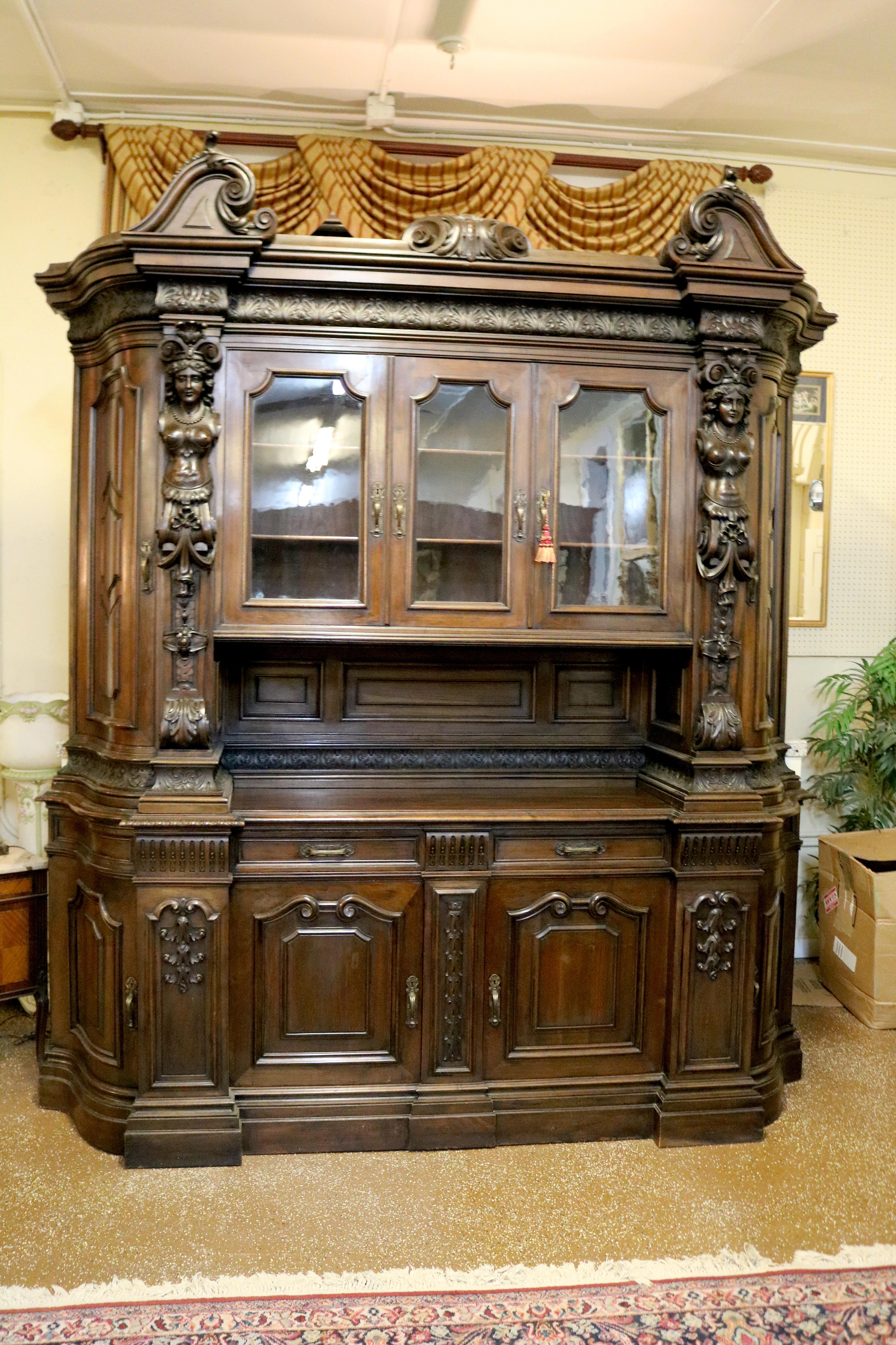 19C Century Italian Walnut Figural Renaissance Revival Buffet Sideboard Cabinet 13