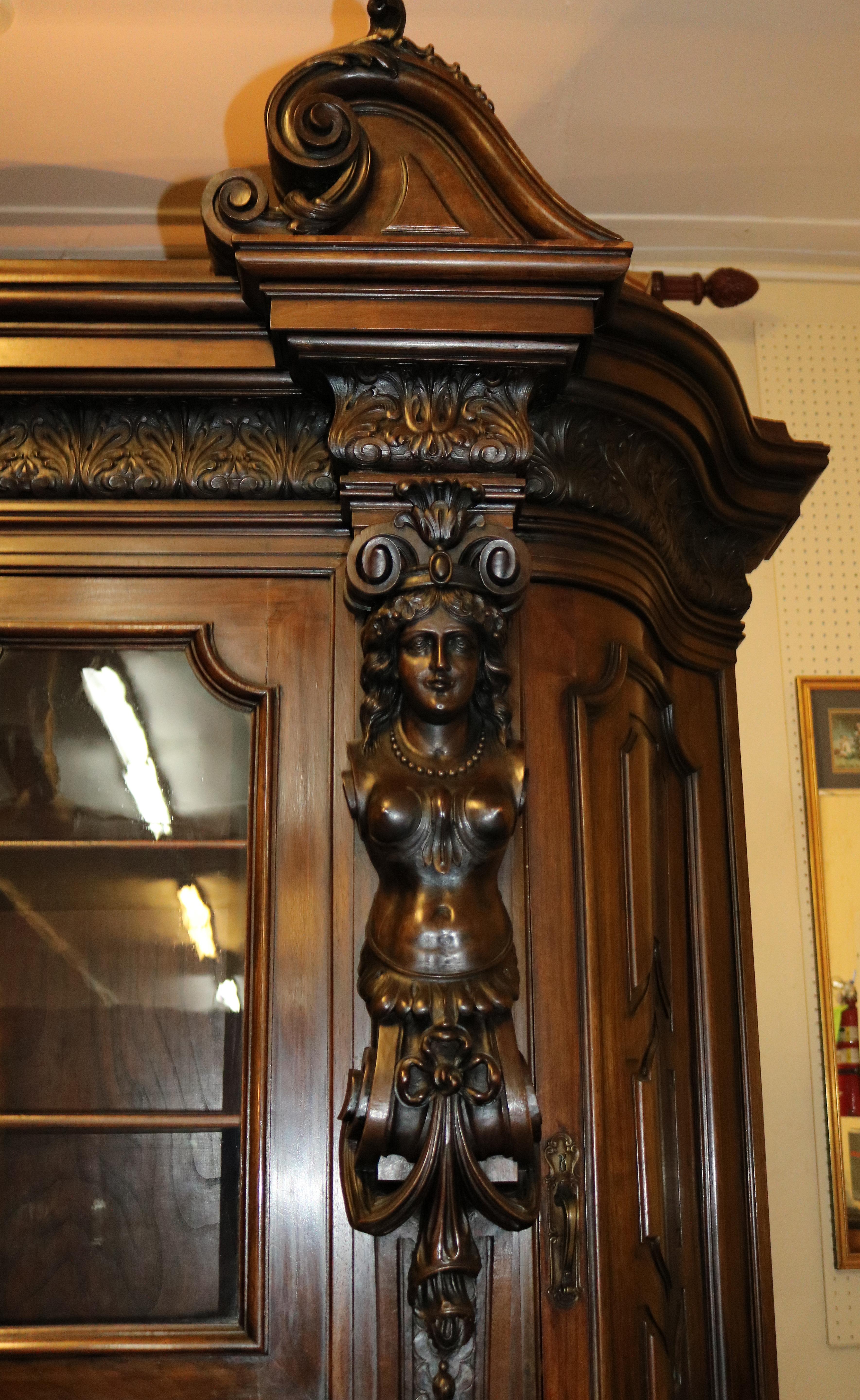 19C Century Italian Walnut Figural Renaissance Revival Buffet Sideboard Cabinet 3