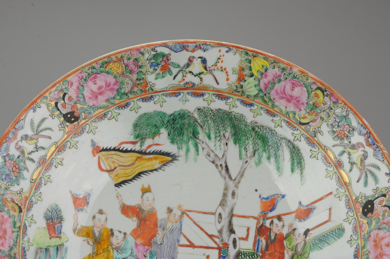 Qing 19c Chinese Porcelain Cantonese Charger Mandarin Children Playing Flags For Sale
