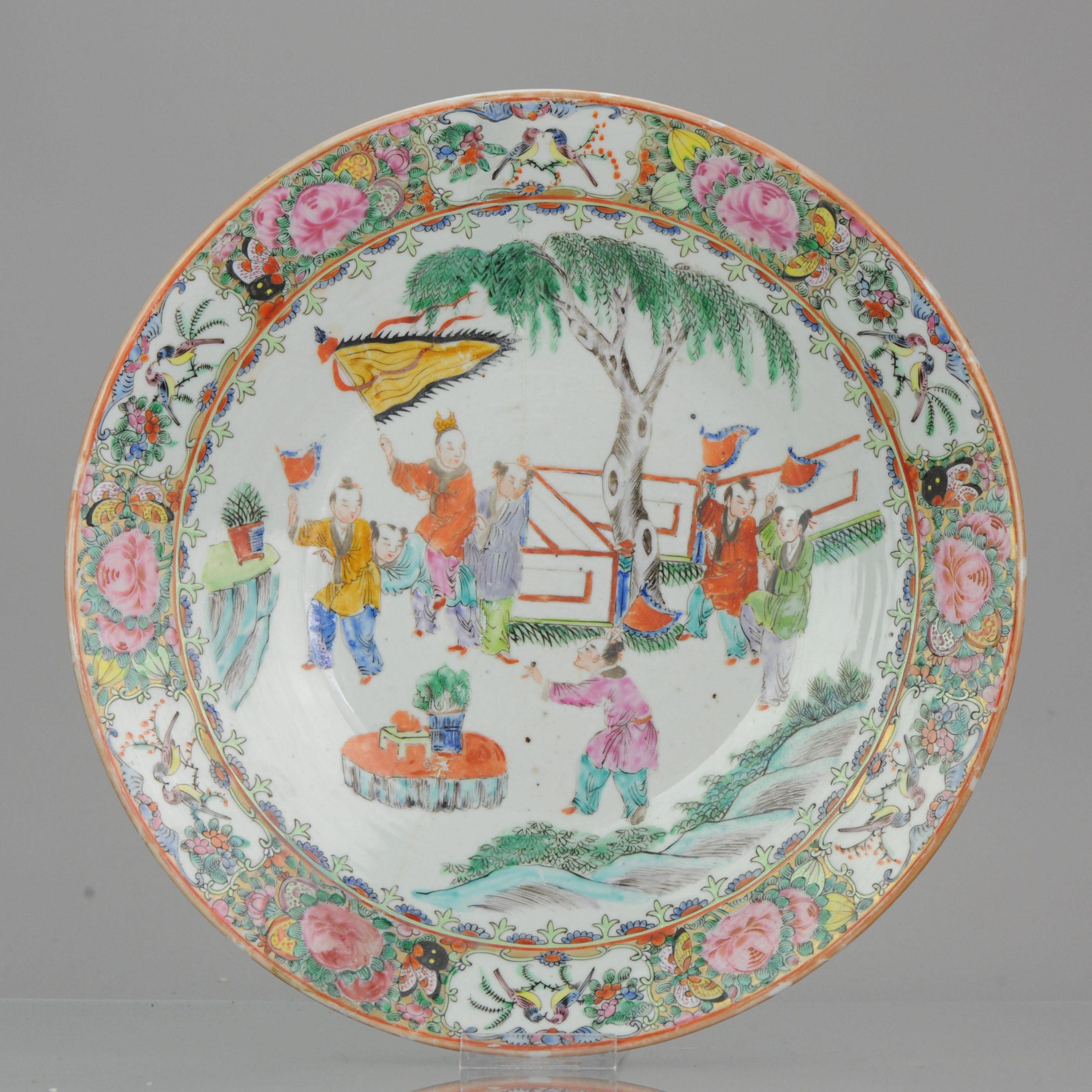 19c Chinese Porcelain Cantonese Charger Mandarin Children Playing Flags For Sale 1