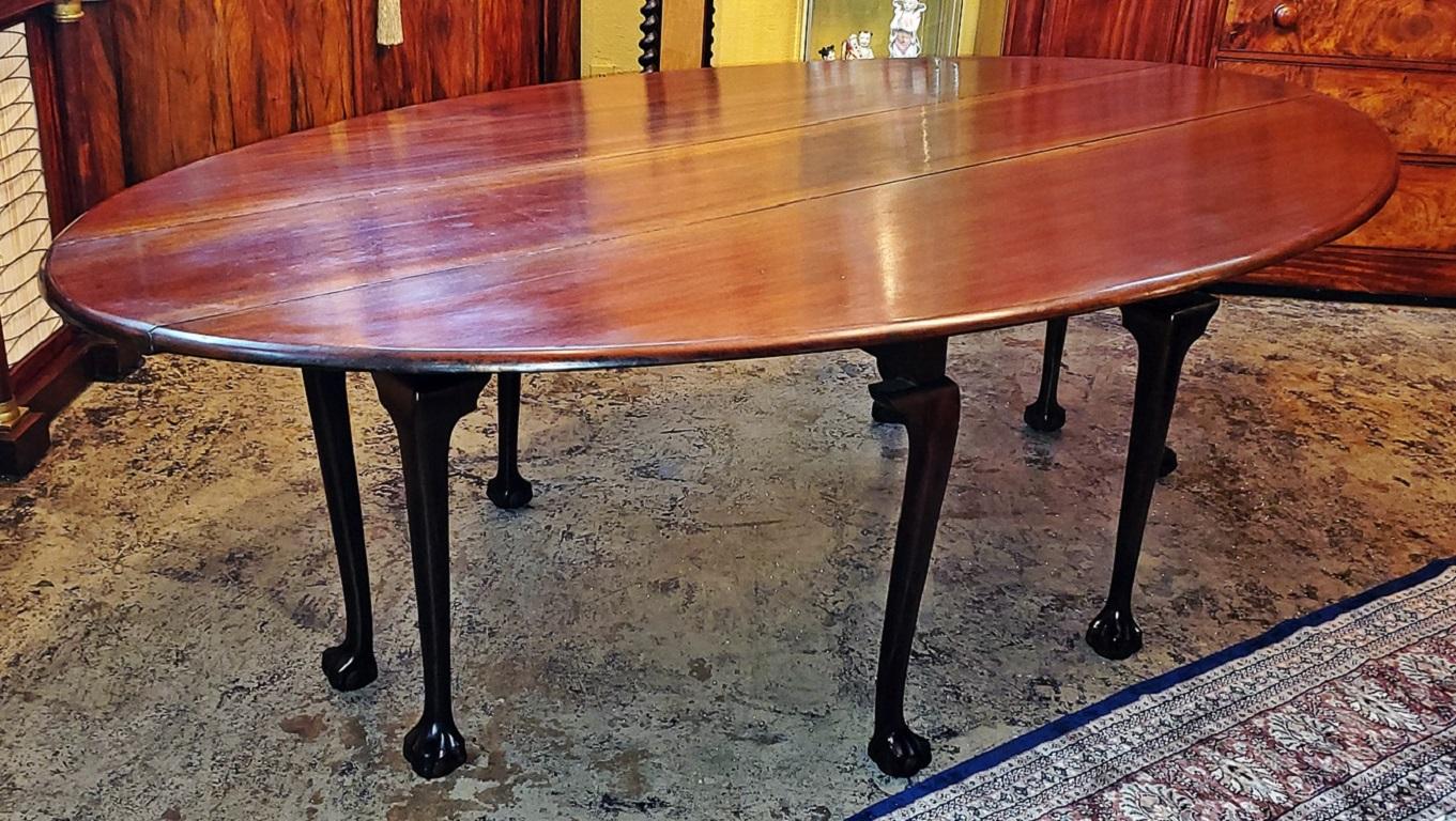 19C Country Squires Mahogany Hunt Table 2