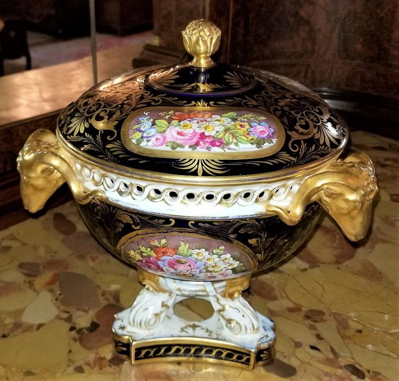 19th century derby lidded vase