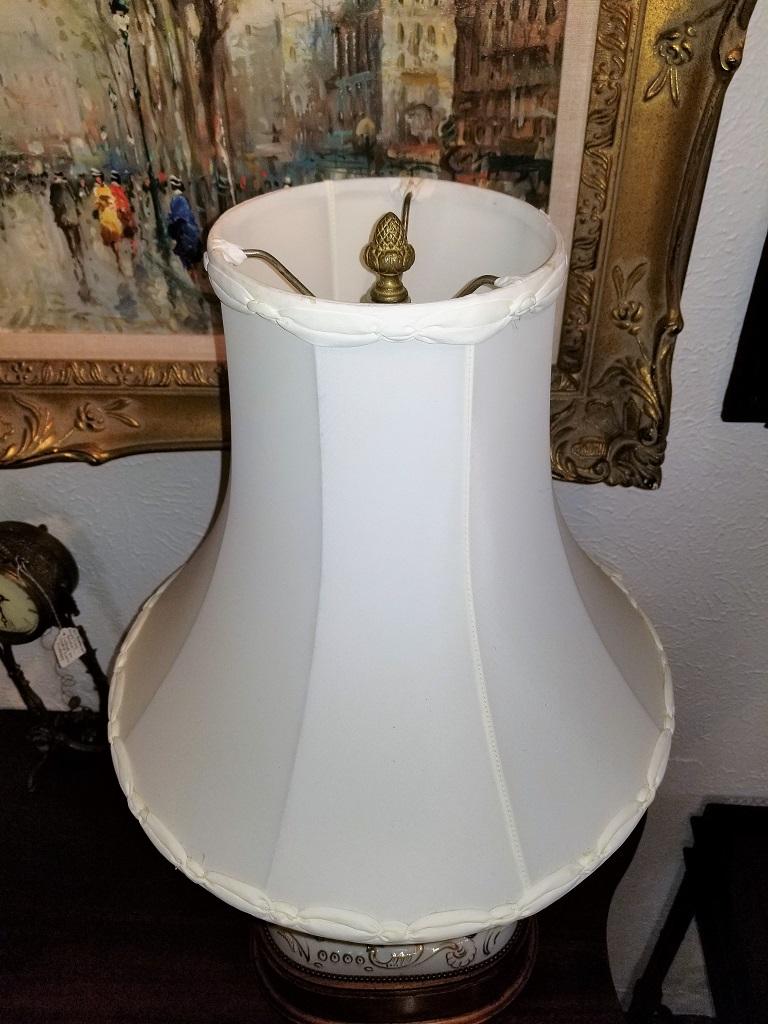 19th Century Dresden Porcelain Style Table Lamp In Fair Condition In Dallas, TX
