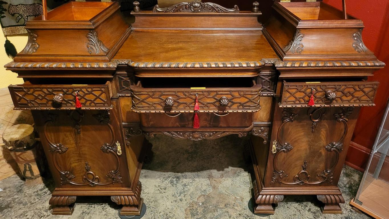 19C English Chinese Chippendale Mahogany Buffet or Sideboard For Sale 6
