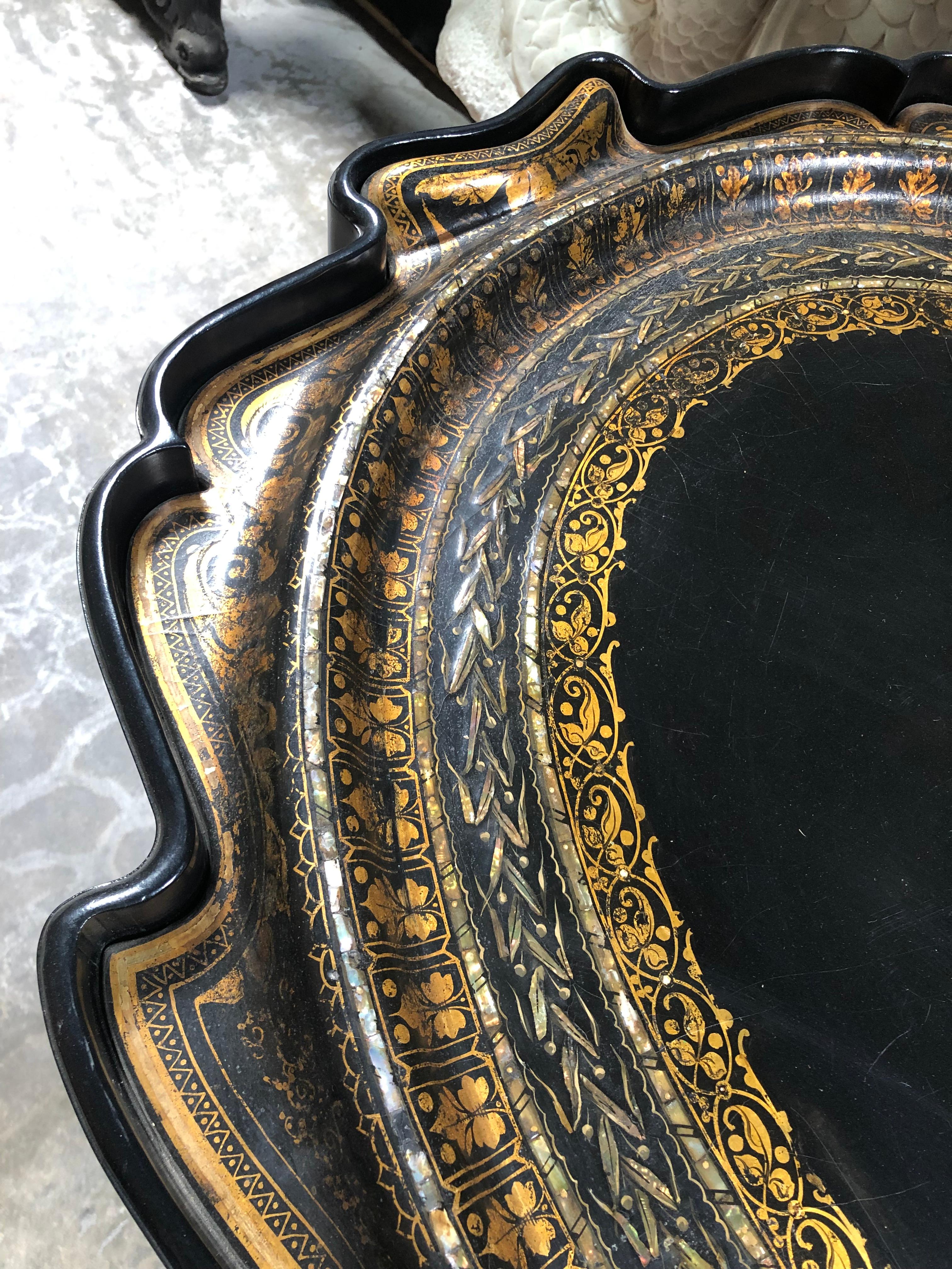 19c English Partial Gilt Paper Mache Tray Table, 19c MOP Inlaid   In Good Condition For Sale In Cypress, CA