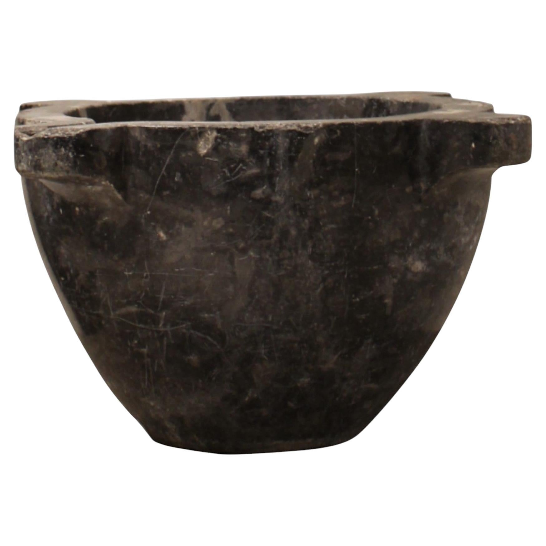 19c French Antique Marble Mortar Bowl - Large en vente