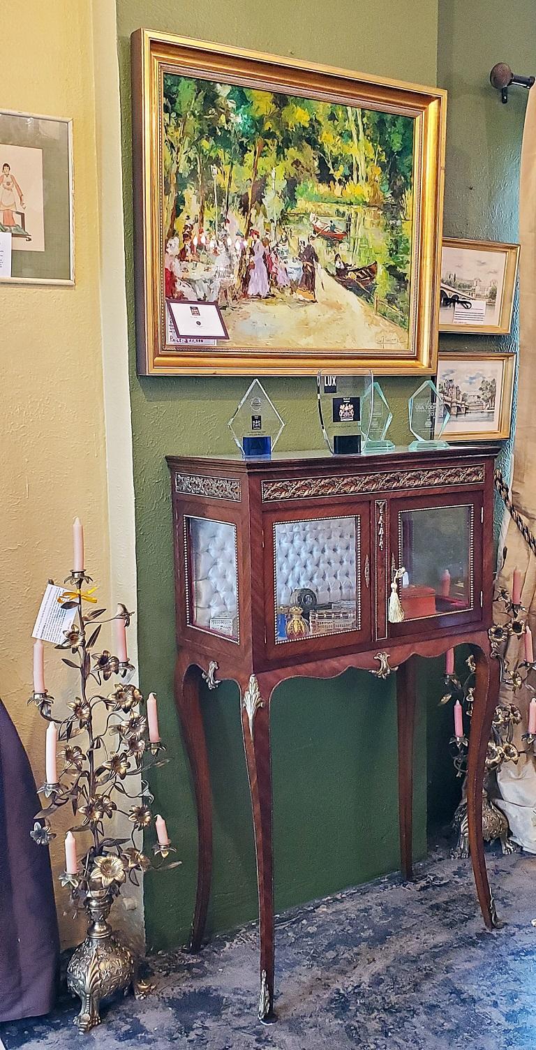 19C Louis XV Style Boudoir Display Vitrine For Sale 9