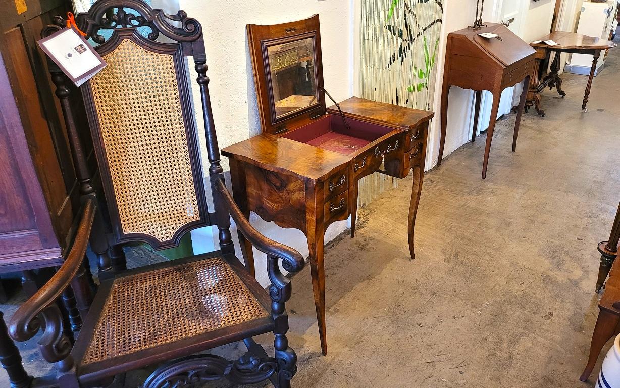 Poudreuse de campagne française de style Louis XV du 19ème siècle en vente 7