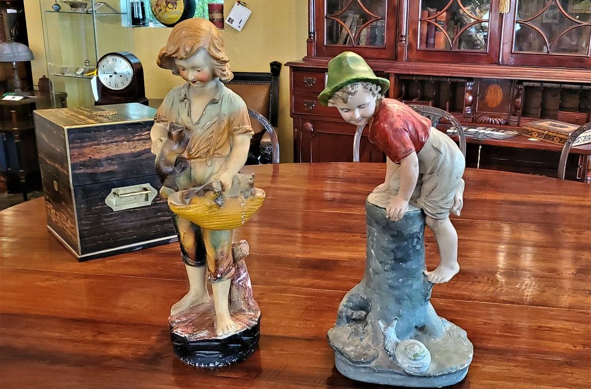 Paar polnisch/deutsch Steingutfiguren aus dem 19. Jahrhundert im Angebot 8