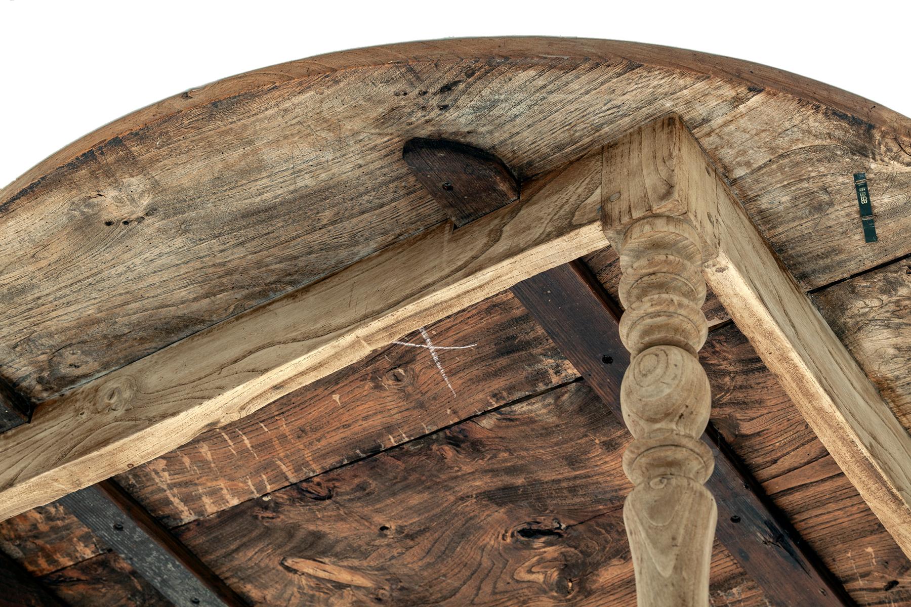 19C Primitive European Round Blonde Wood Dining Table In Good Condition In Malibu, CA