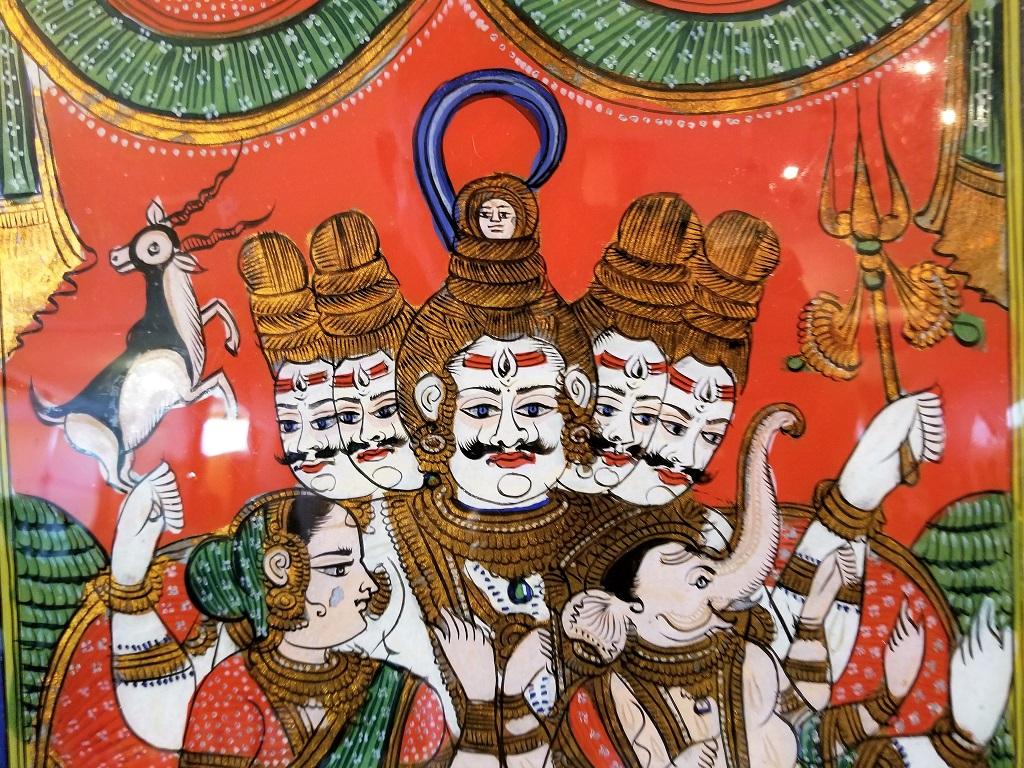 Peint à la main Peinture sur verre inversée de Shiva, Parvati et Ganesh de la collection Pal en vente
