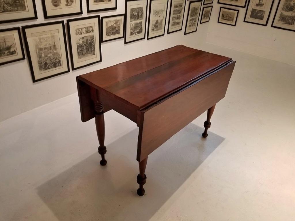 Early 19C W Virginia/Kentucky Drop Leaf Table, with Provenance For Sale 4