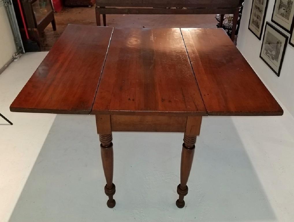 Early 19C W Virginia/Kentucky Drop Leaf Table, with Provenance In Good Condition For Sale In Dallas, TX